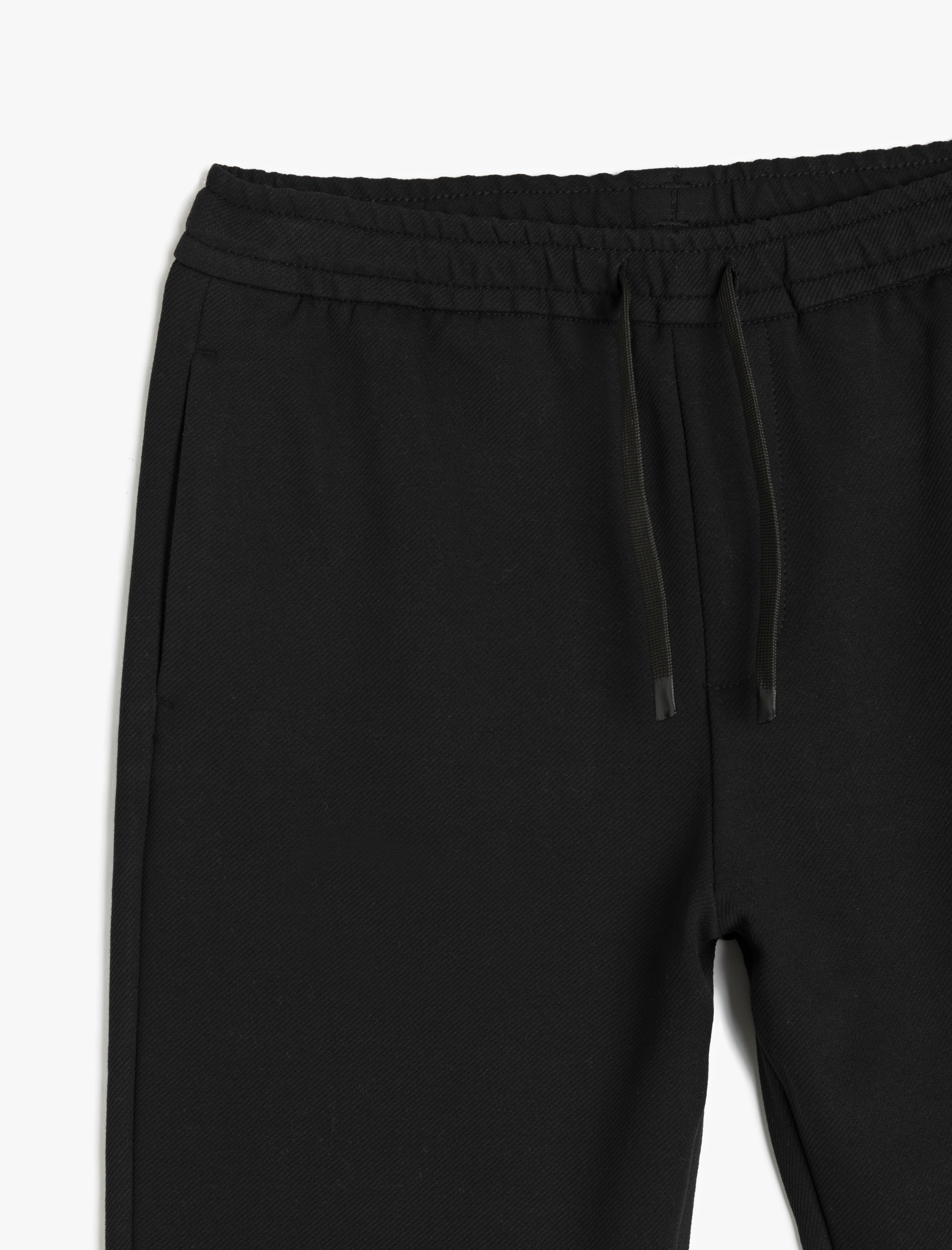   Beli Bağcıklı Cep Detaylı Pamuk Karışımlı Pantolon