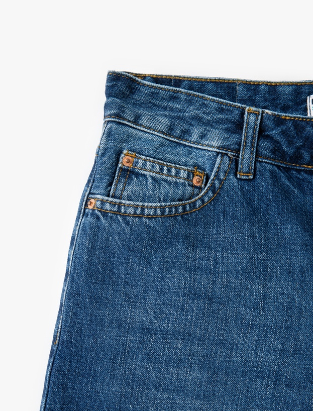 Rahat Kesim Normal Bel Denim Şort_7