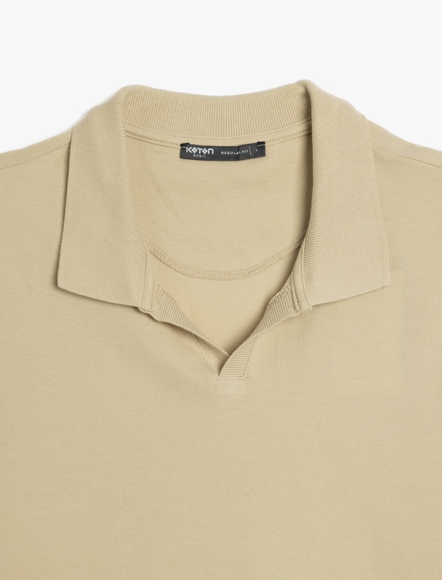 Pamuklu Pike Kumaş Kısa Kollu Regular Fit V Yaka Polo Tişört_4