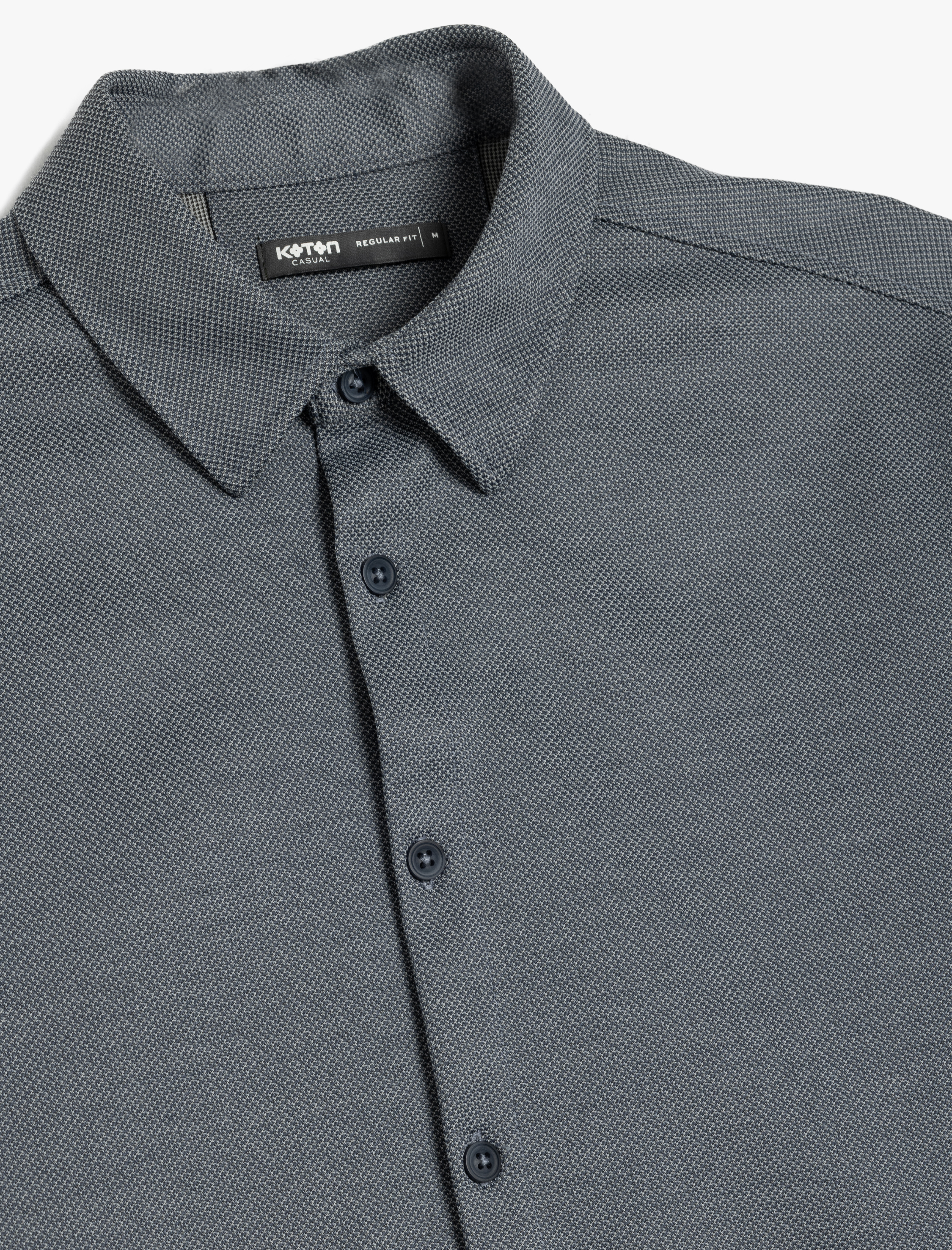 Pamuklu Düğmeli Regular Fit Pike Kumaş Uzun Kollu Gömlek