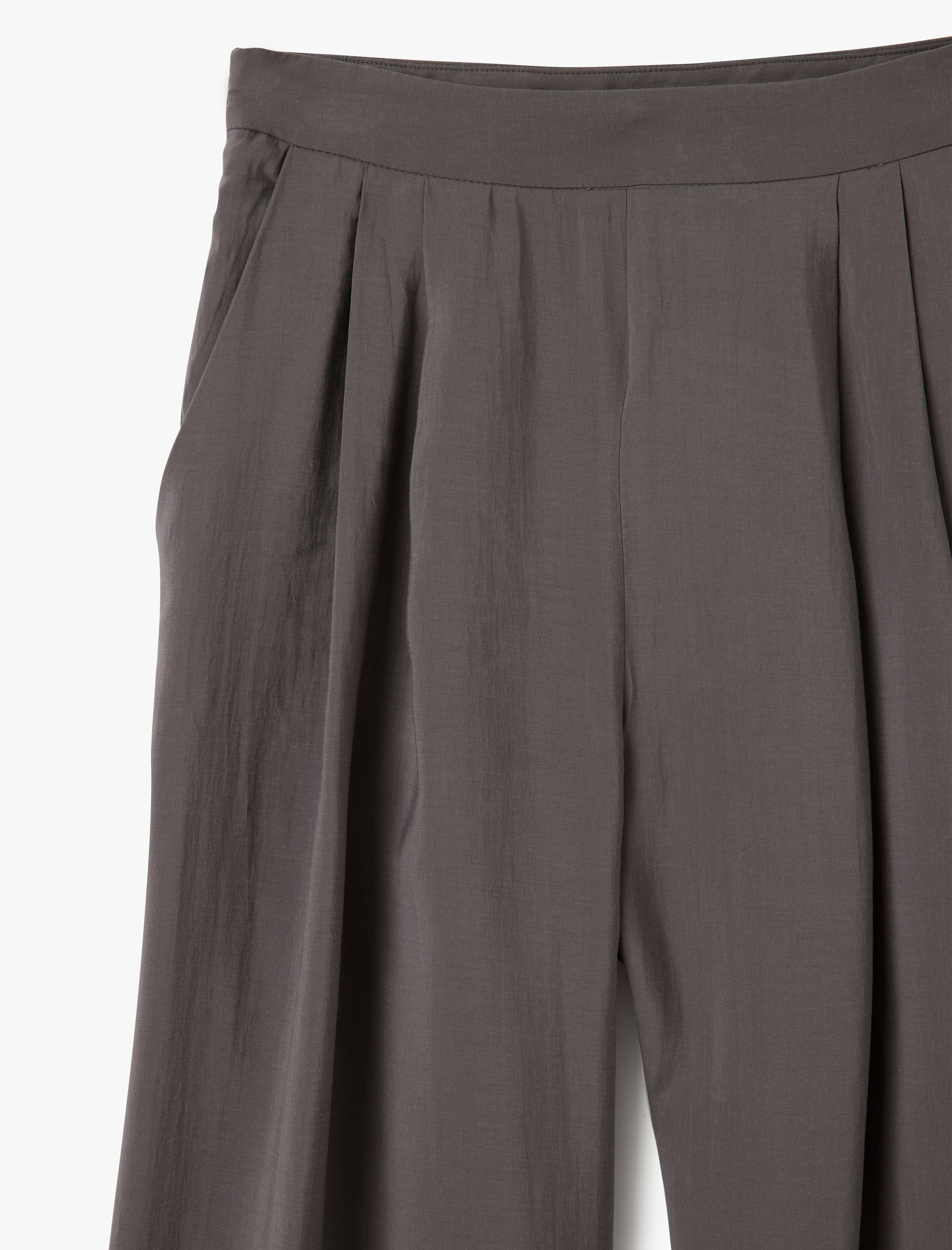   Cepli Pile Detaylı Geniş Paça Pantolon