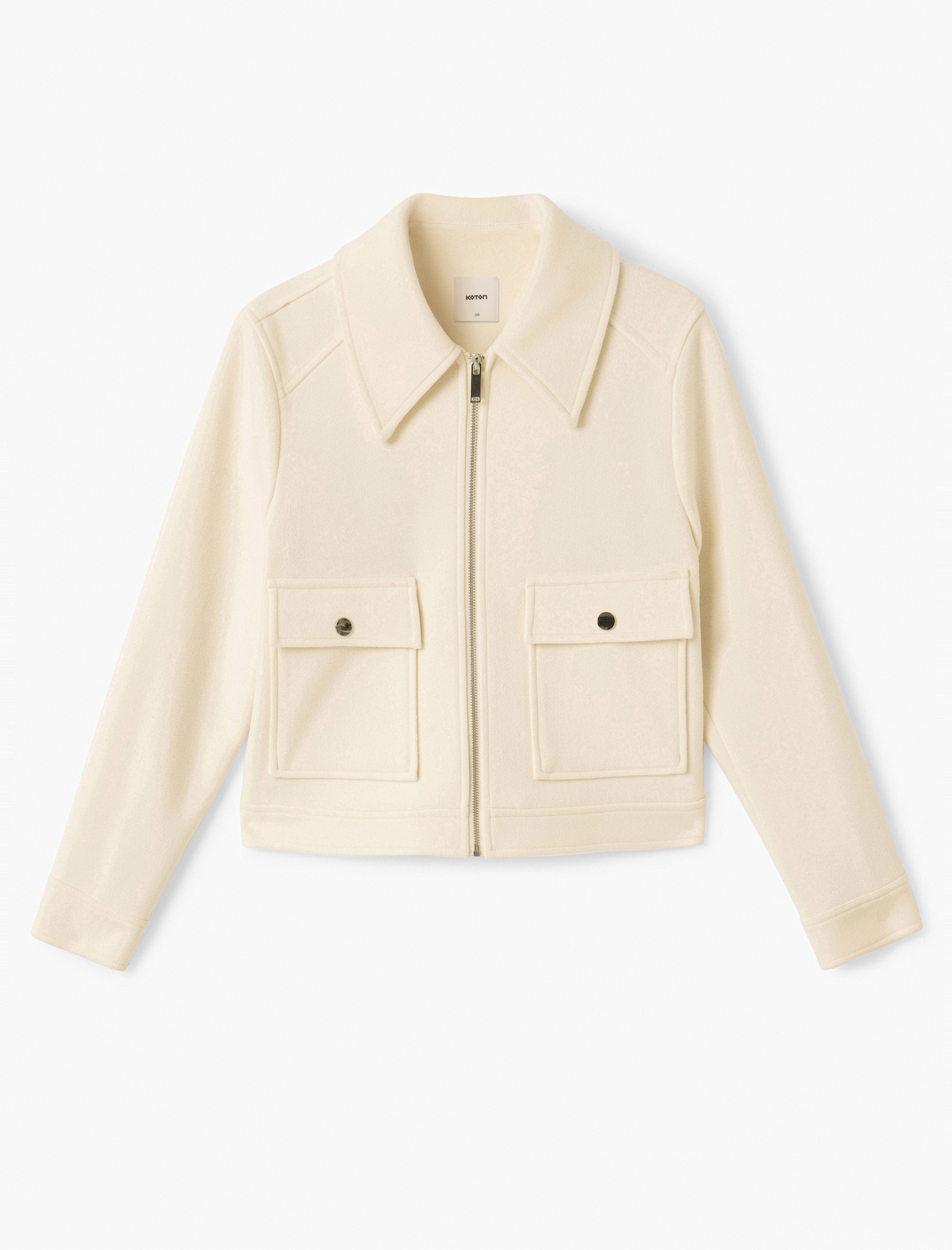 Kapaklı Cep Detaylı Uzun Kollu Fermuarlı Kruvaze Kısa Ceket