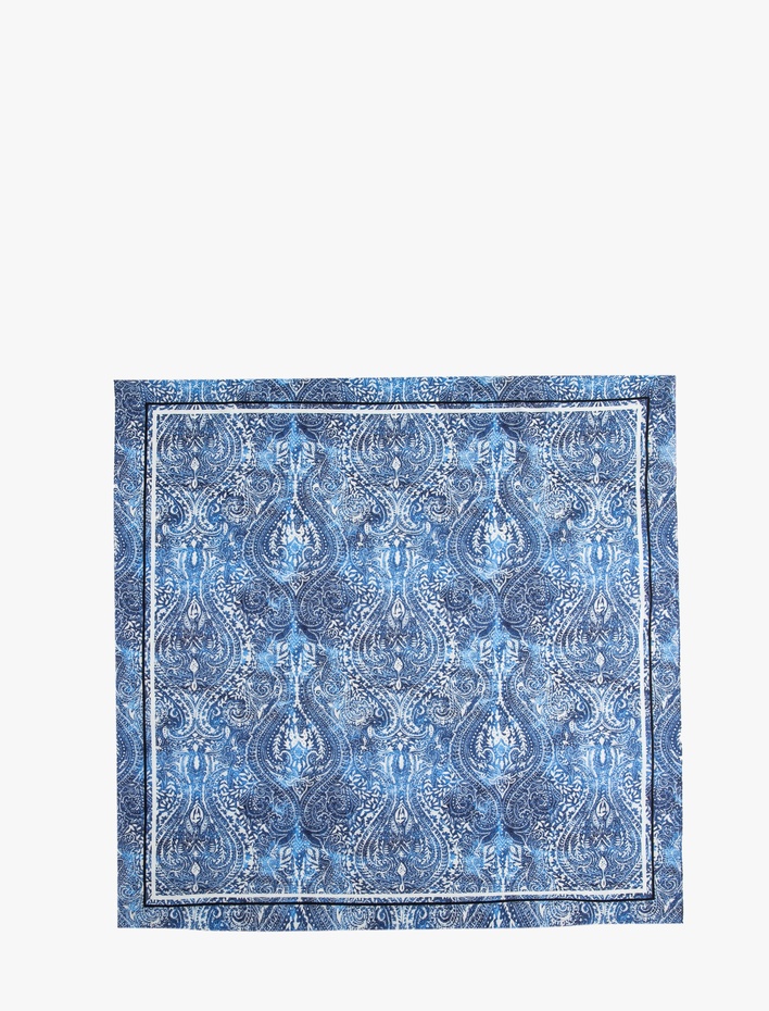 Kadın Etnik Desenli Kare Şal