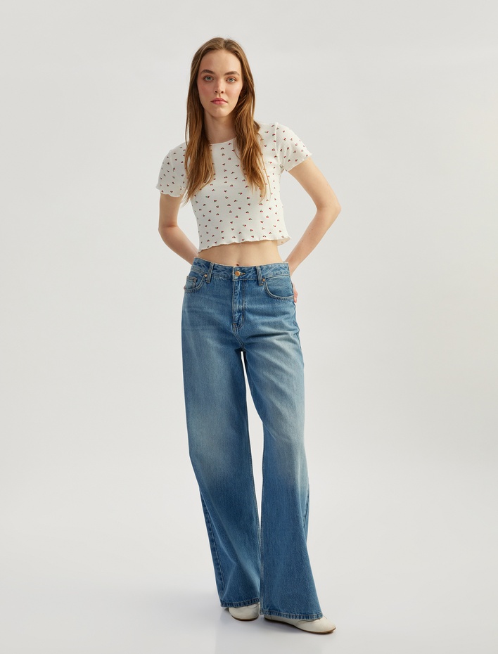  Kiraz Baskılı Kısa Kollu Bisiklet Yaka Fitilli Crop Tişört