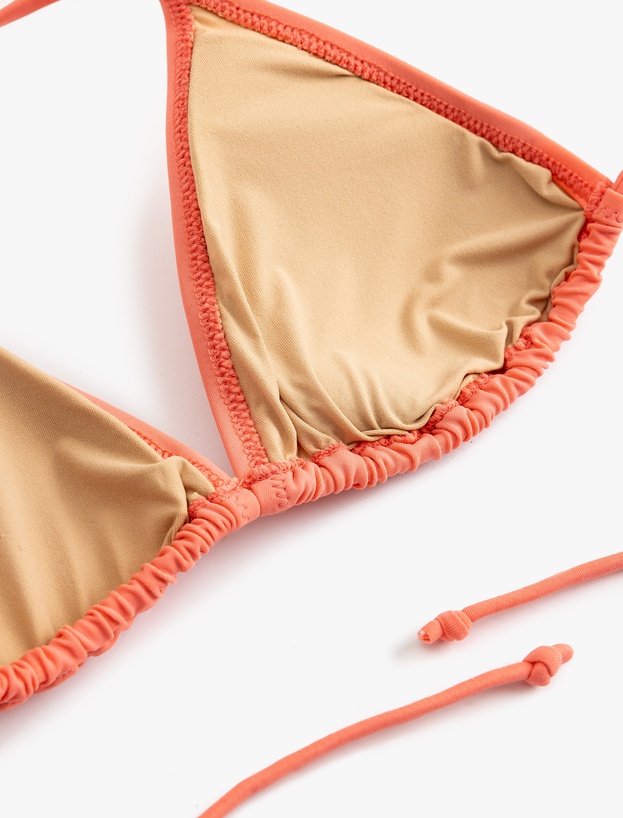 Boyundan Bağlamalı İpli Üçgen Bikini Üstü_2
