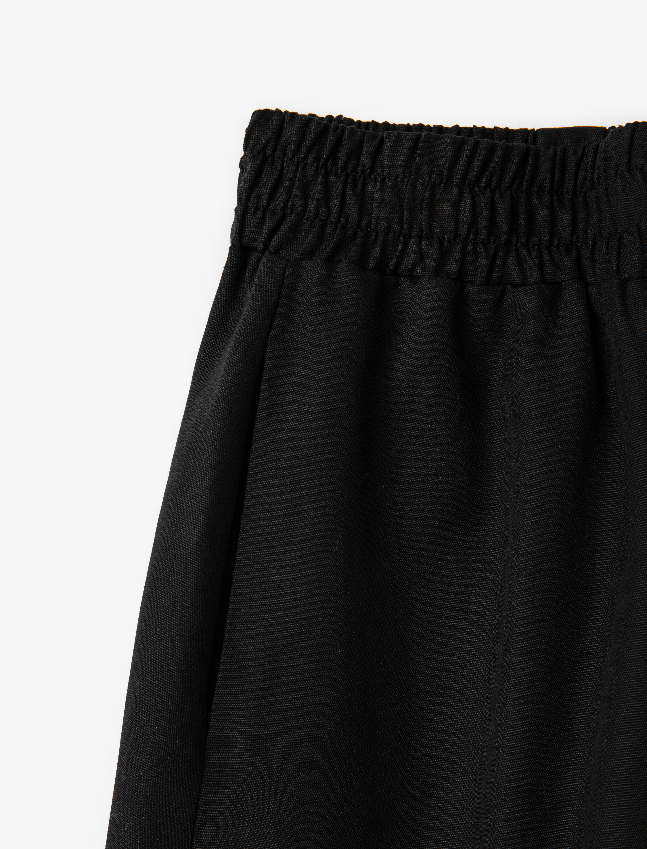   Rahat Kalıp Viskon-Keten Karışımlı Cepli Uzun Kloş Etek