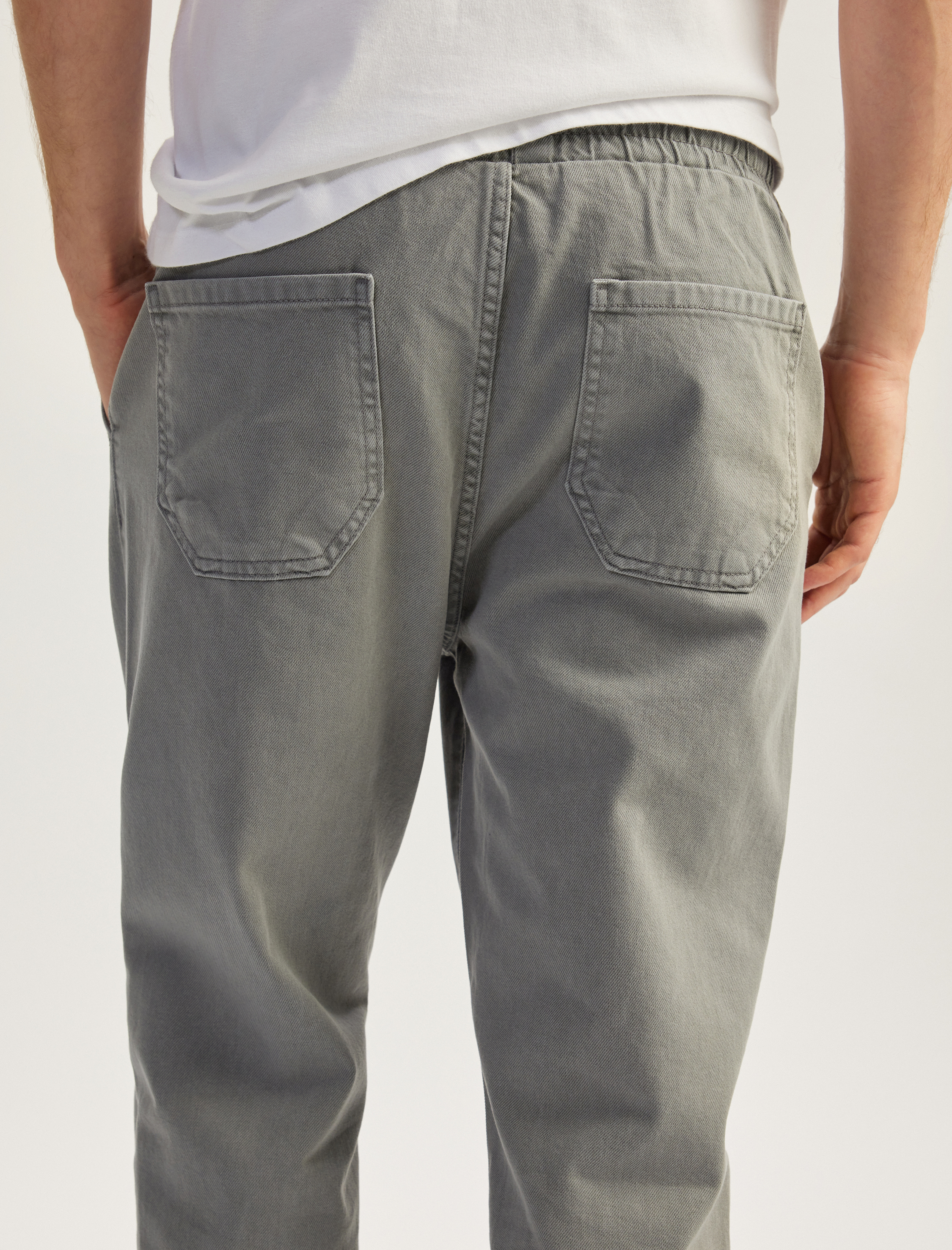Straight Fit Cep Detaylı Pamuklu Beli Bağcıklı Pantolon