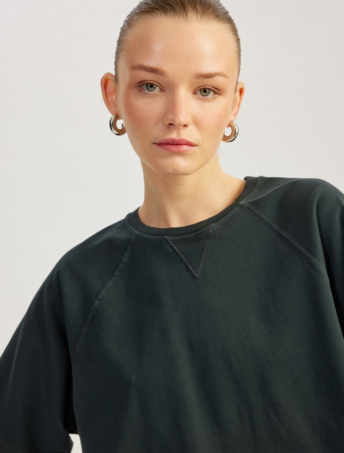  Üç İplik Pamuklu Kısa Kollu Bisiklet Yaka Oversize Tişört