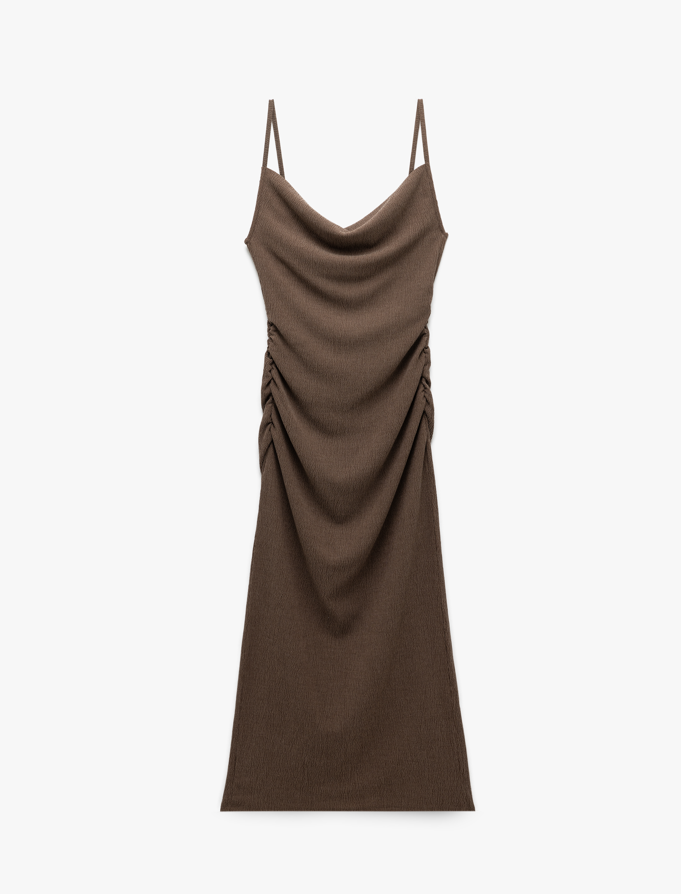   Arkadan Yırtmaç Detaylı Drapeli Dokulu İnce Askılı Midi Boy Elbise