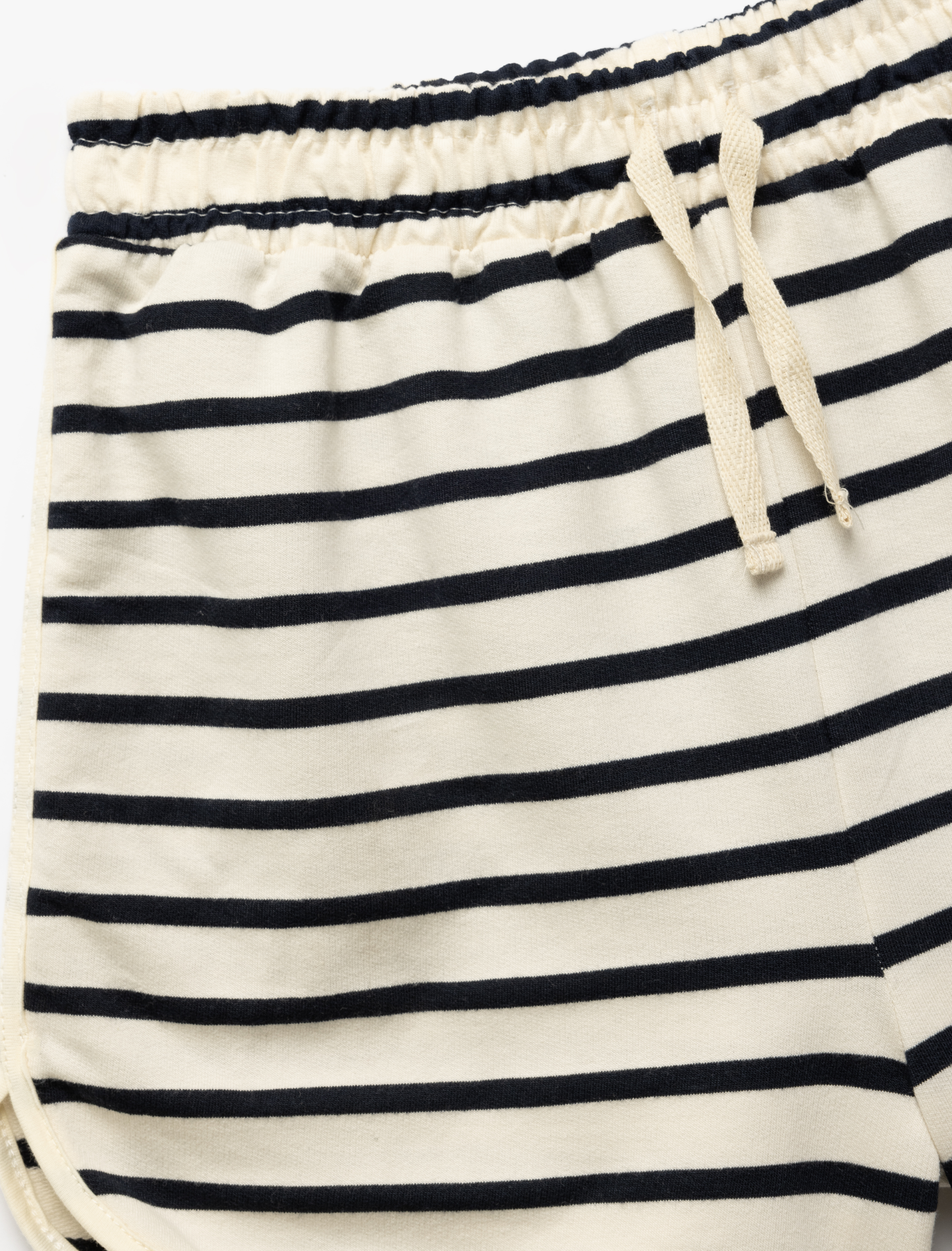  Kız Çocuk Biye Detaylı Pamuk Karışımlı Beli Bağlamalı Çizgili Şort