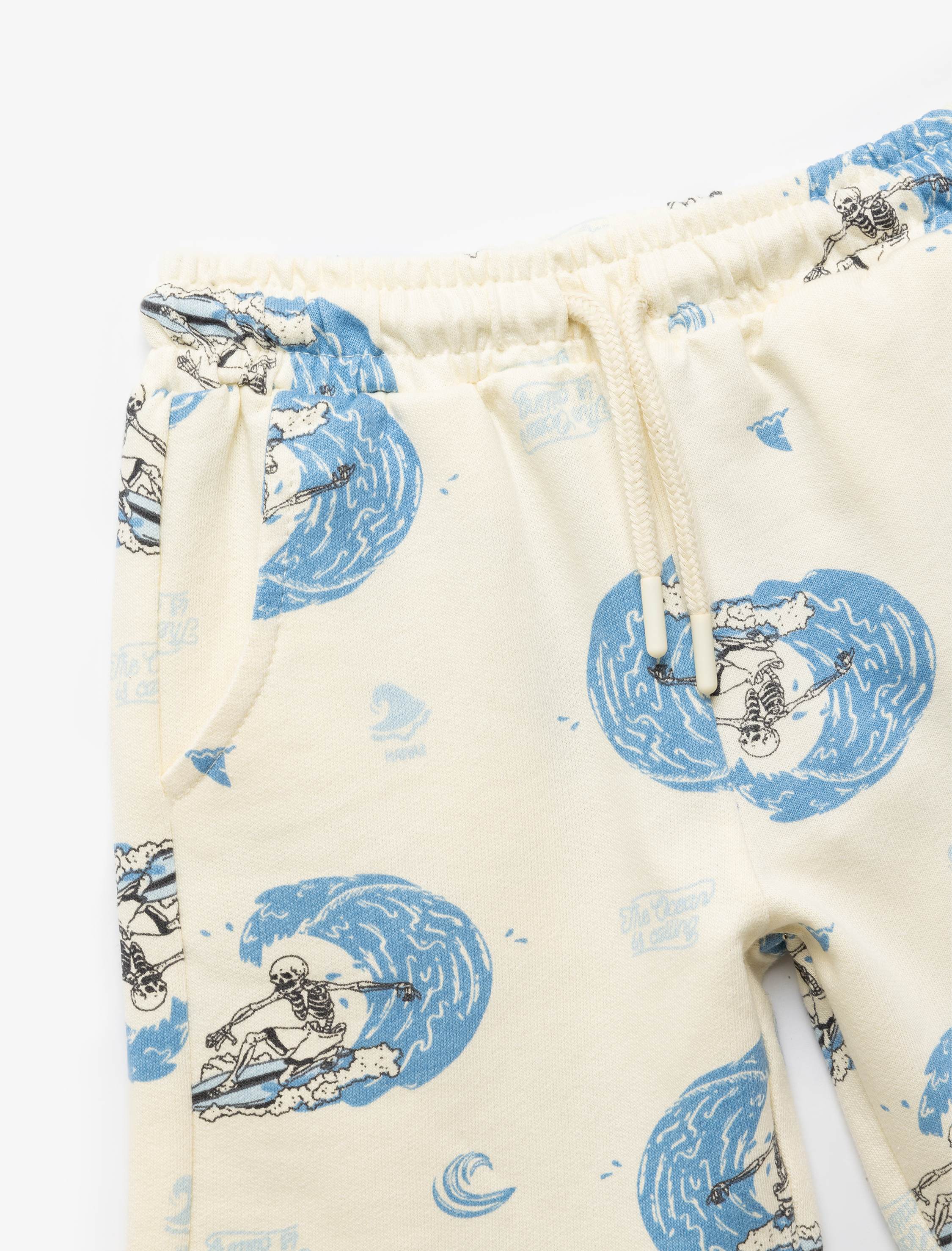  Erkek Çocuk Pamuklu Beli Bağcıklı Sörf Baskılı Şort