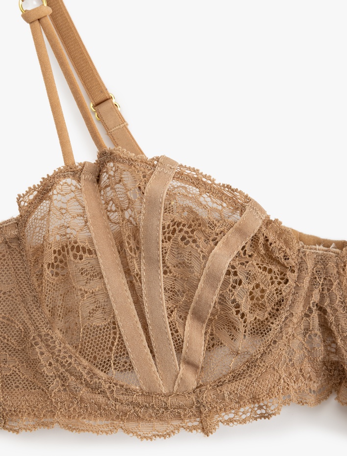  Dolgusuz Balenli Destekli Dantelli Sütyen