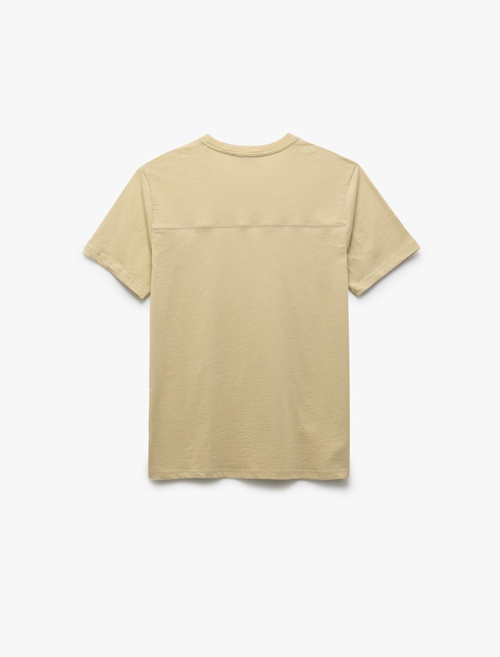  Kısa Kollu Dikiş Detaylı Pamuklu Bisiklet Yaka Slim Fit Tişört