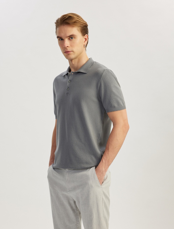  Düğmeli Polo Yaka Viskon Karışımlı Kısa Kollu Triko Tişört