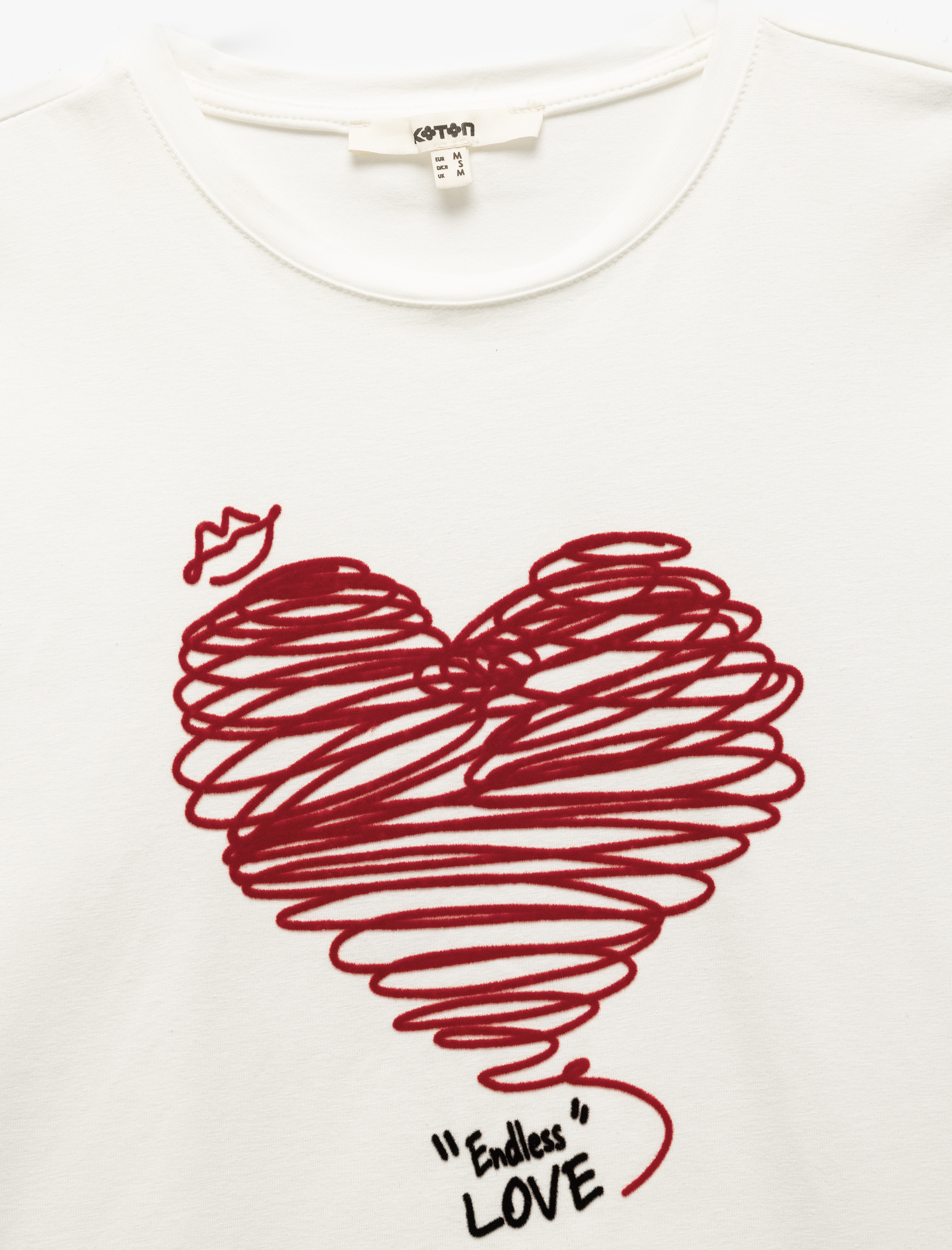   Pamuklu Kısa Kollu Bisiklet Yaka Kalpli Baskılı Tişört