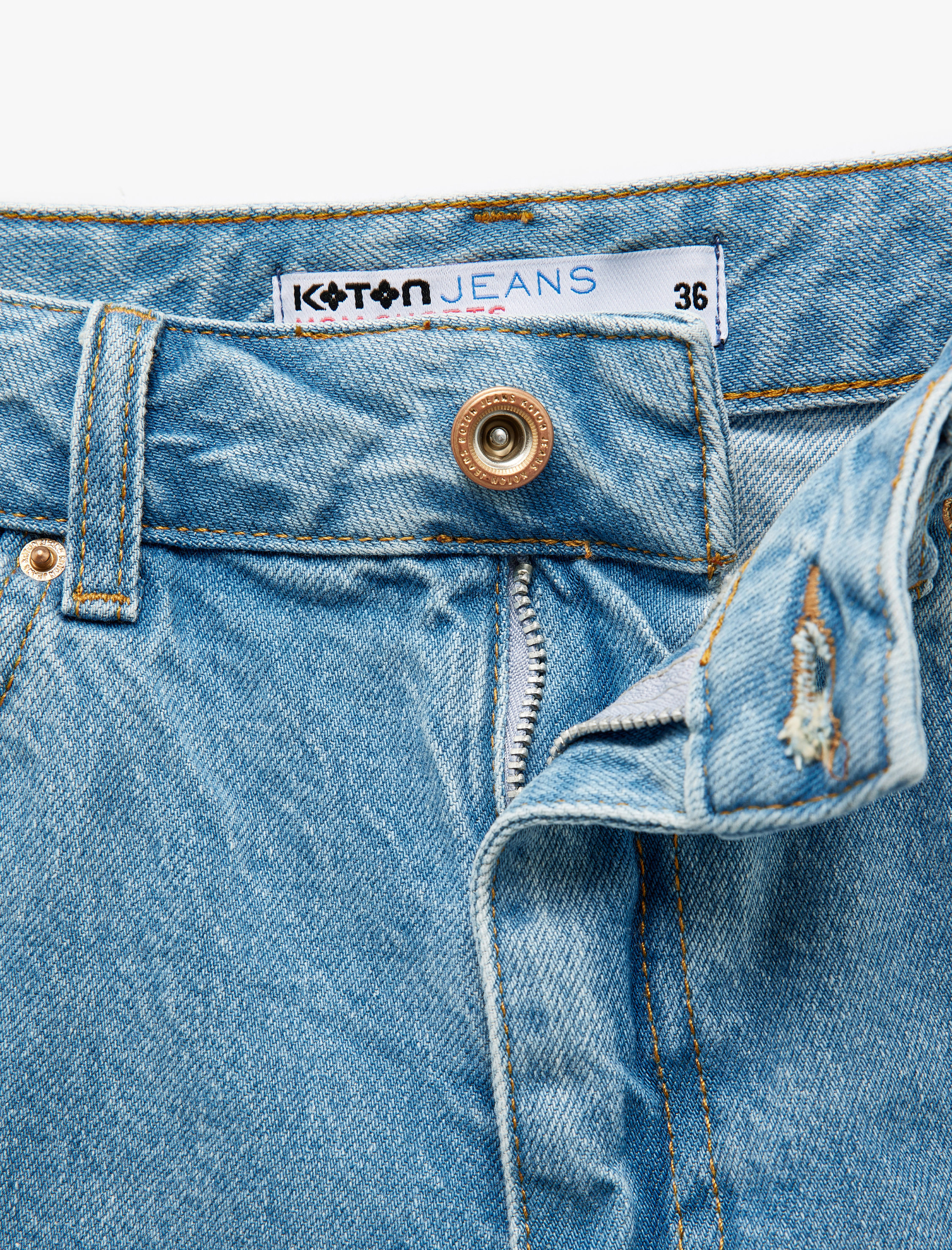   Düğmeli Pis Paça Cep Detaylı Rahat Kalıp Denim Şort