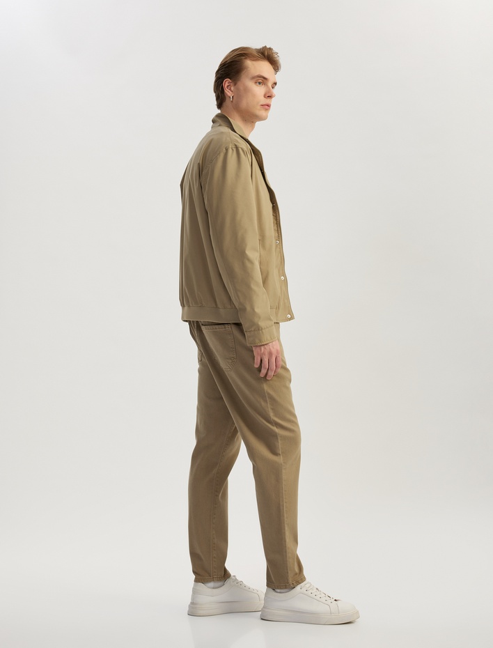  Straight Fit Cep Detaylı Pamuklu Beli Bağcıklı Pantolon