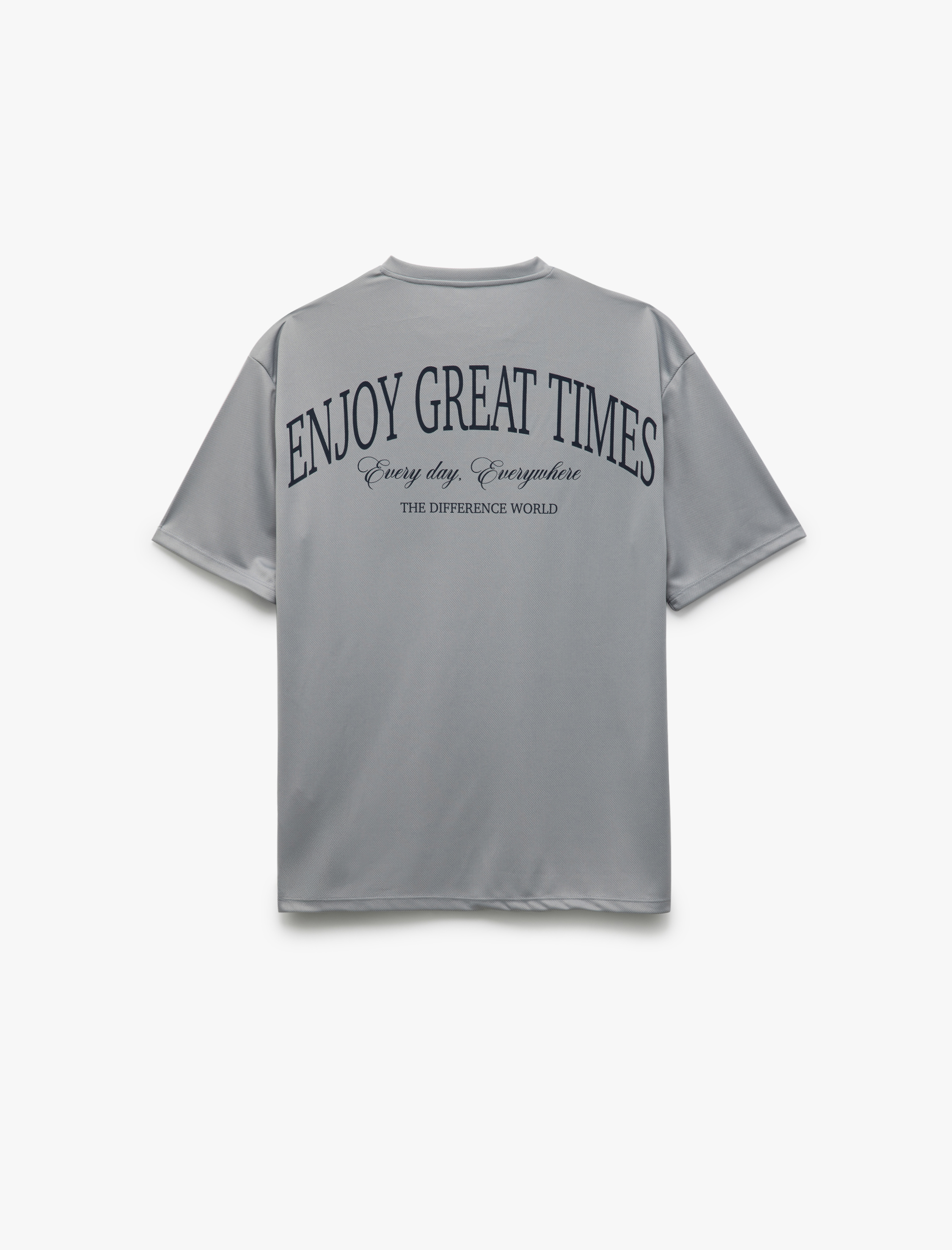   Arkası Baskılı Bol Kalıp Kısa Kollu Bisiklet Yaka Spor Tişört