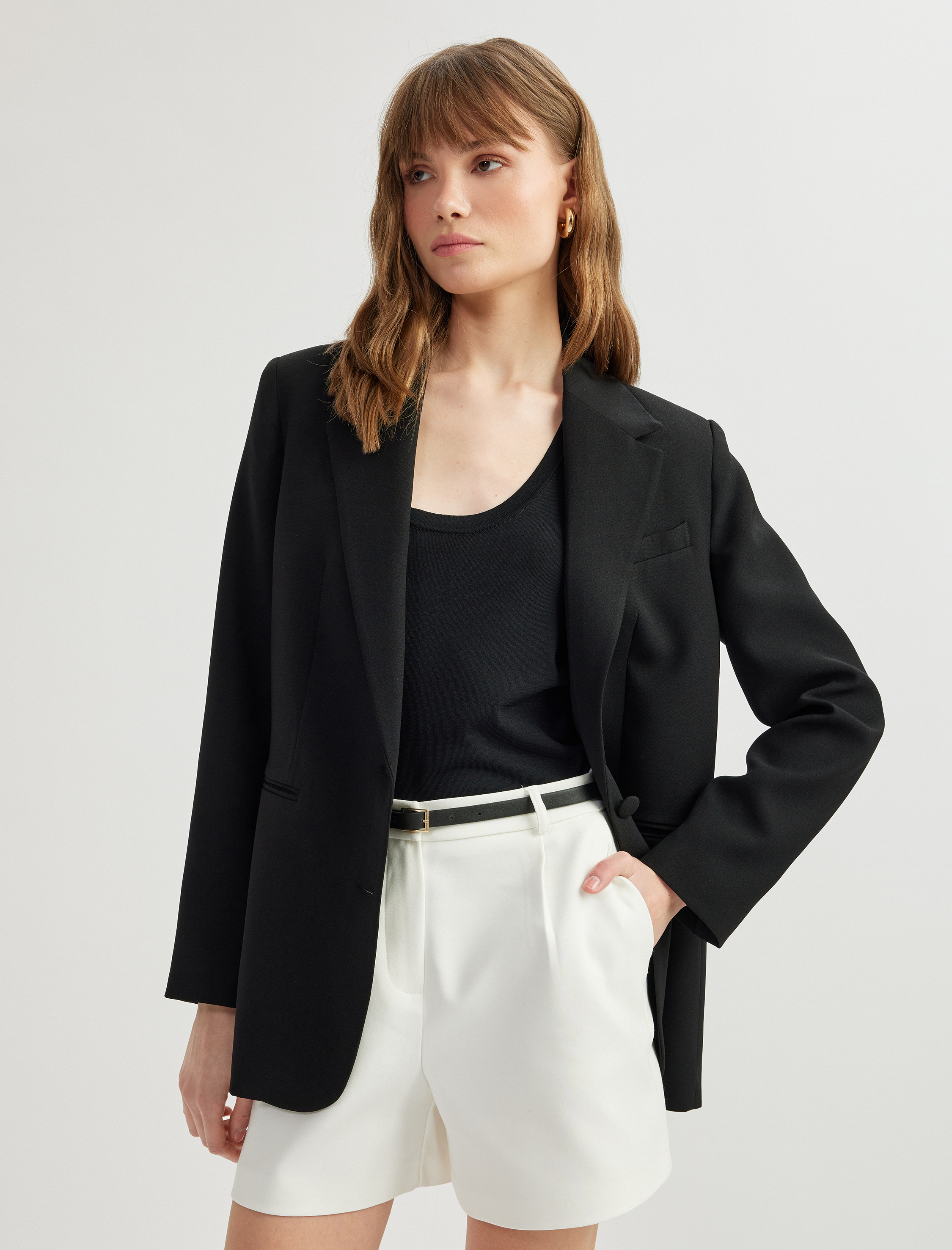 Regular Fit Kemerli Yüksek Bel Mini Şort