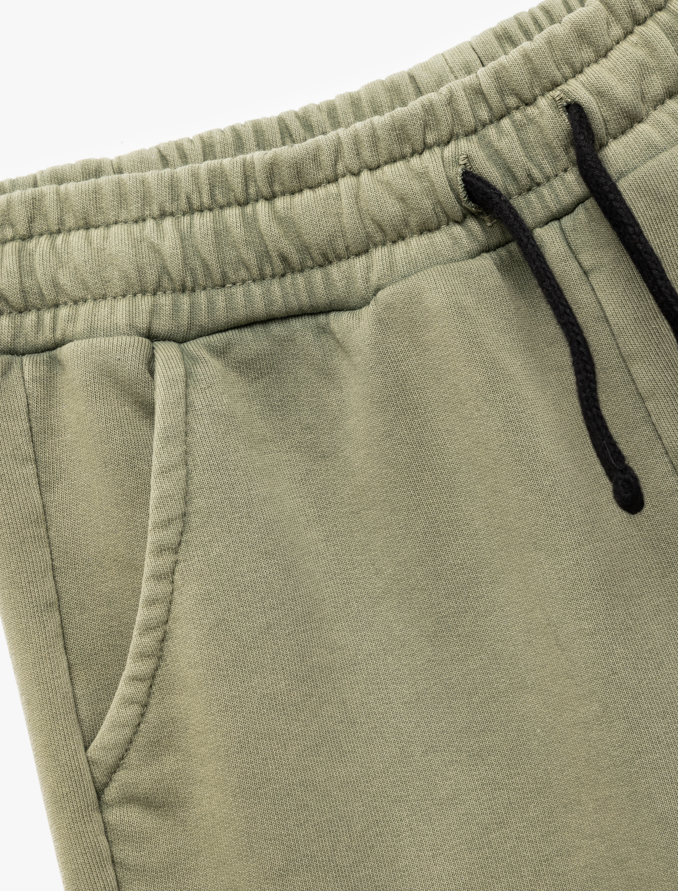  Erkek Çocuk Pamuklu Kapaklı Cep Detaylı Beli Lastikli Şort