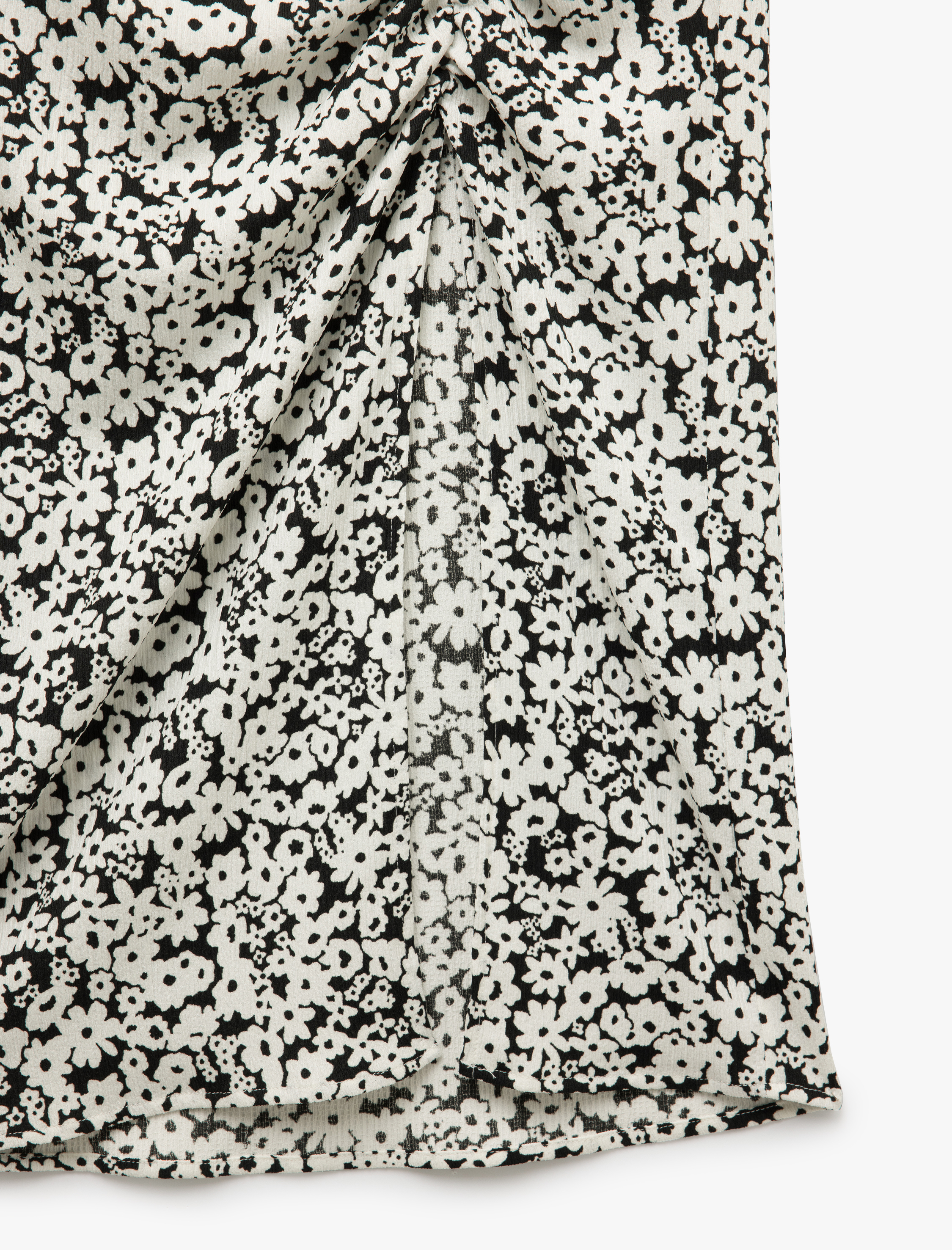   Yüksek Bel Drapeli Yırtmaç Detaylı Çiçekli Midi Etek Bürümcük