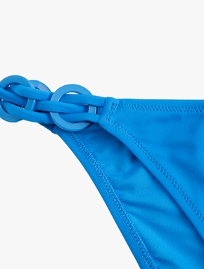 Aksesuar Detaylı Bikini Altı_2