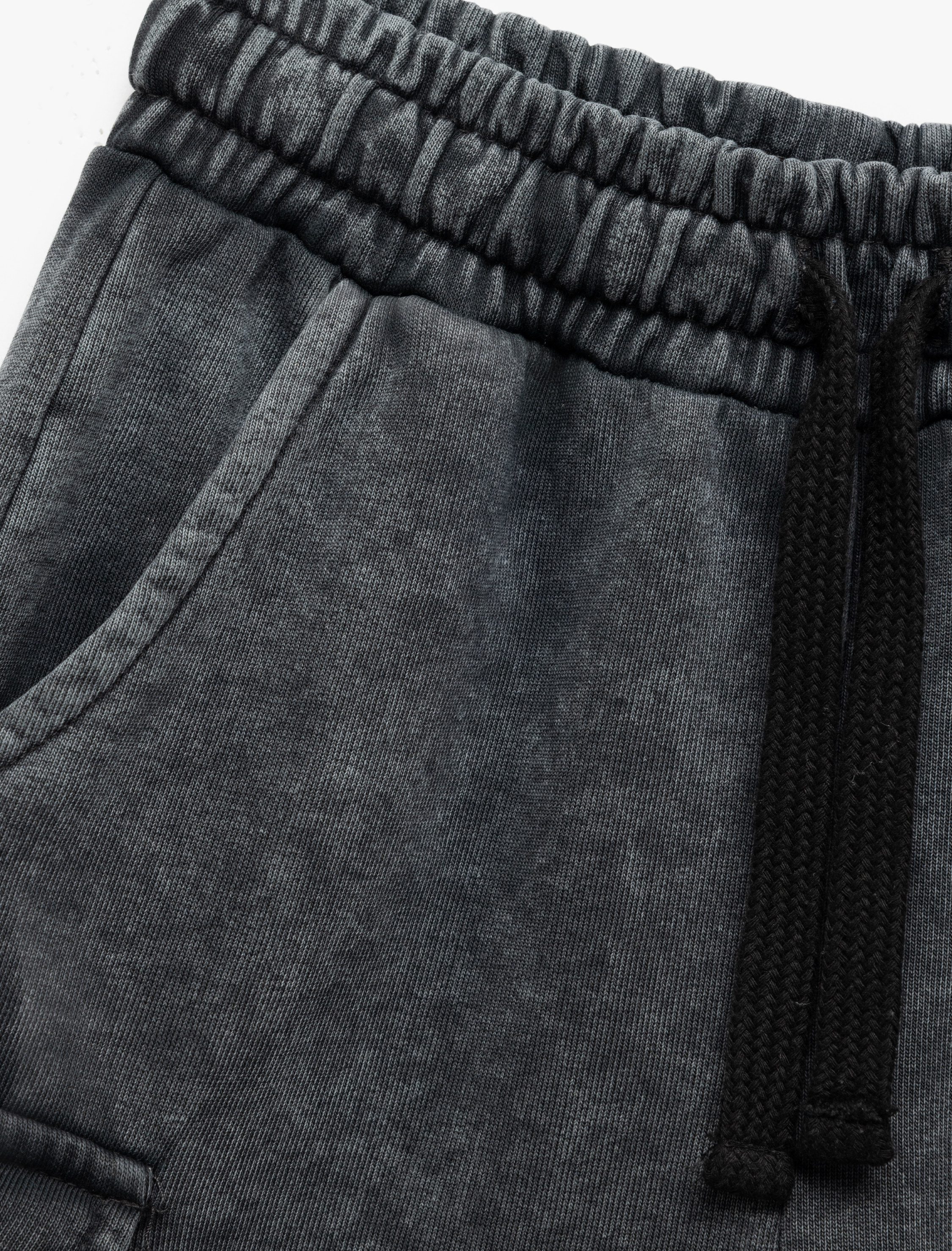  Erkek Çocuk Pamuklu Kapaklı Cep Detaylı Beli Lastikli Şort