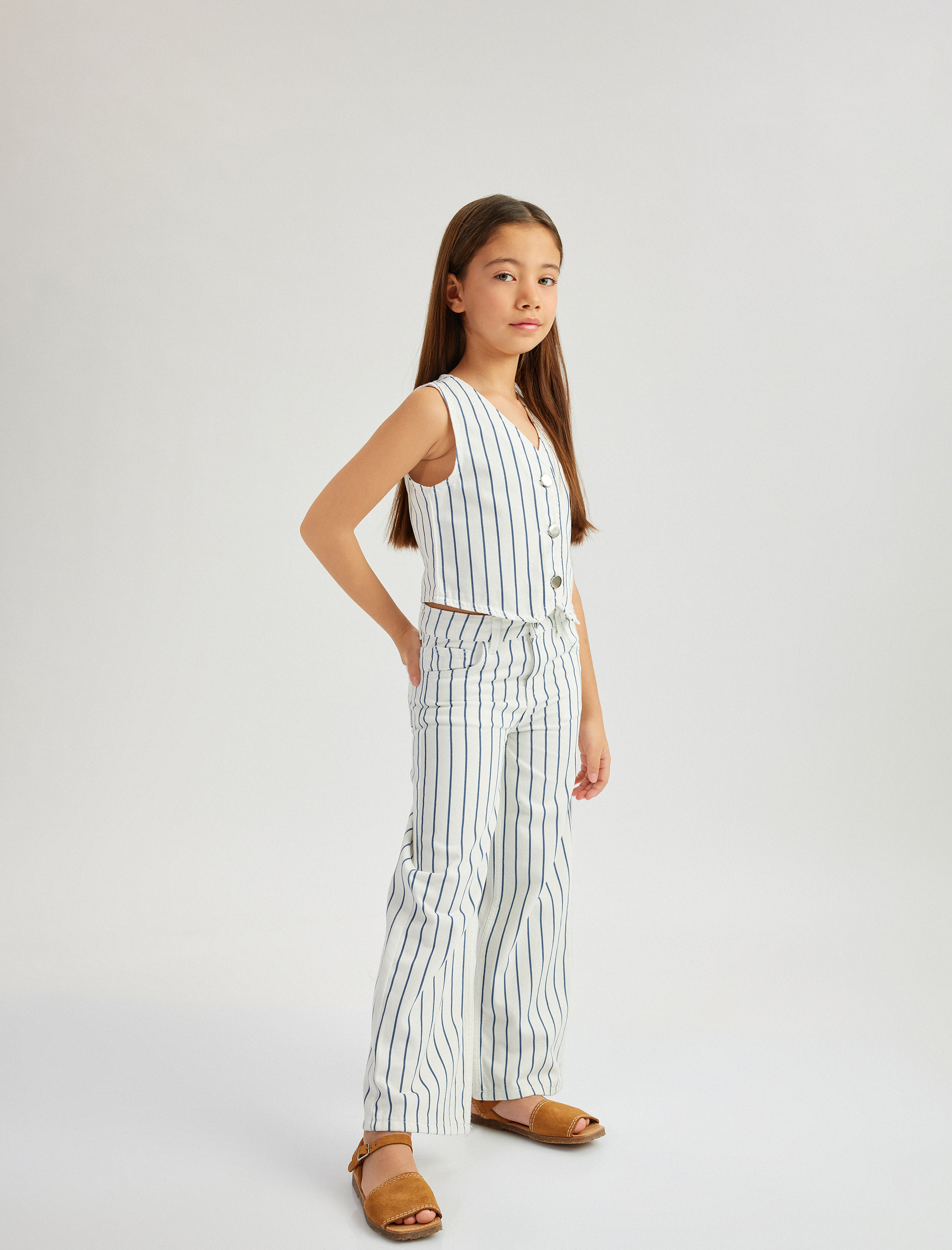  Kız Çocuk Pamuklu Çizgili Bol Paça Denim Pantolon