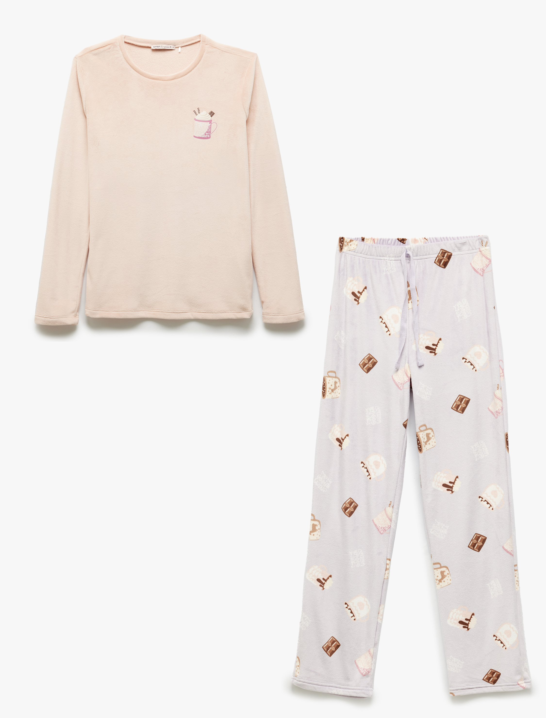   Uzun Kollu Baskılı Polar Kadife Pijama Takımı