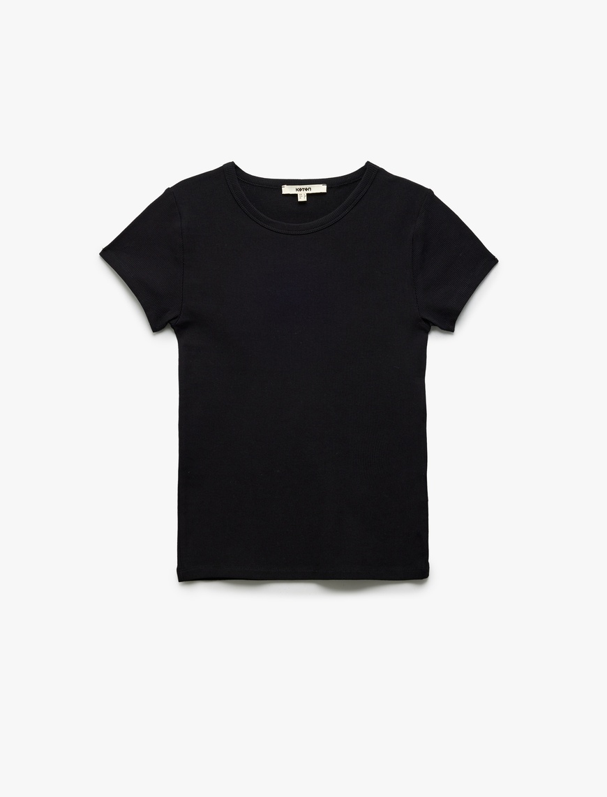   Slim Fit Pamuklu Kısa Kollu Bisiklet Yaka Kadın Basic Tişört