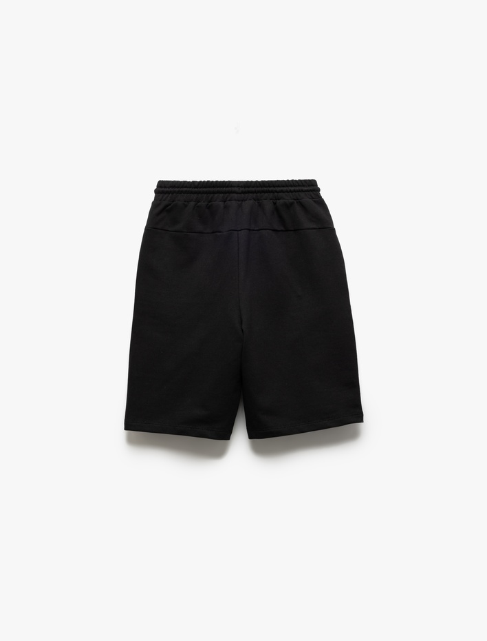 Erkek Çocuk Pamuklu Beli Bağcıklı Cep Detaylı Basic Şort