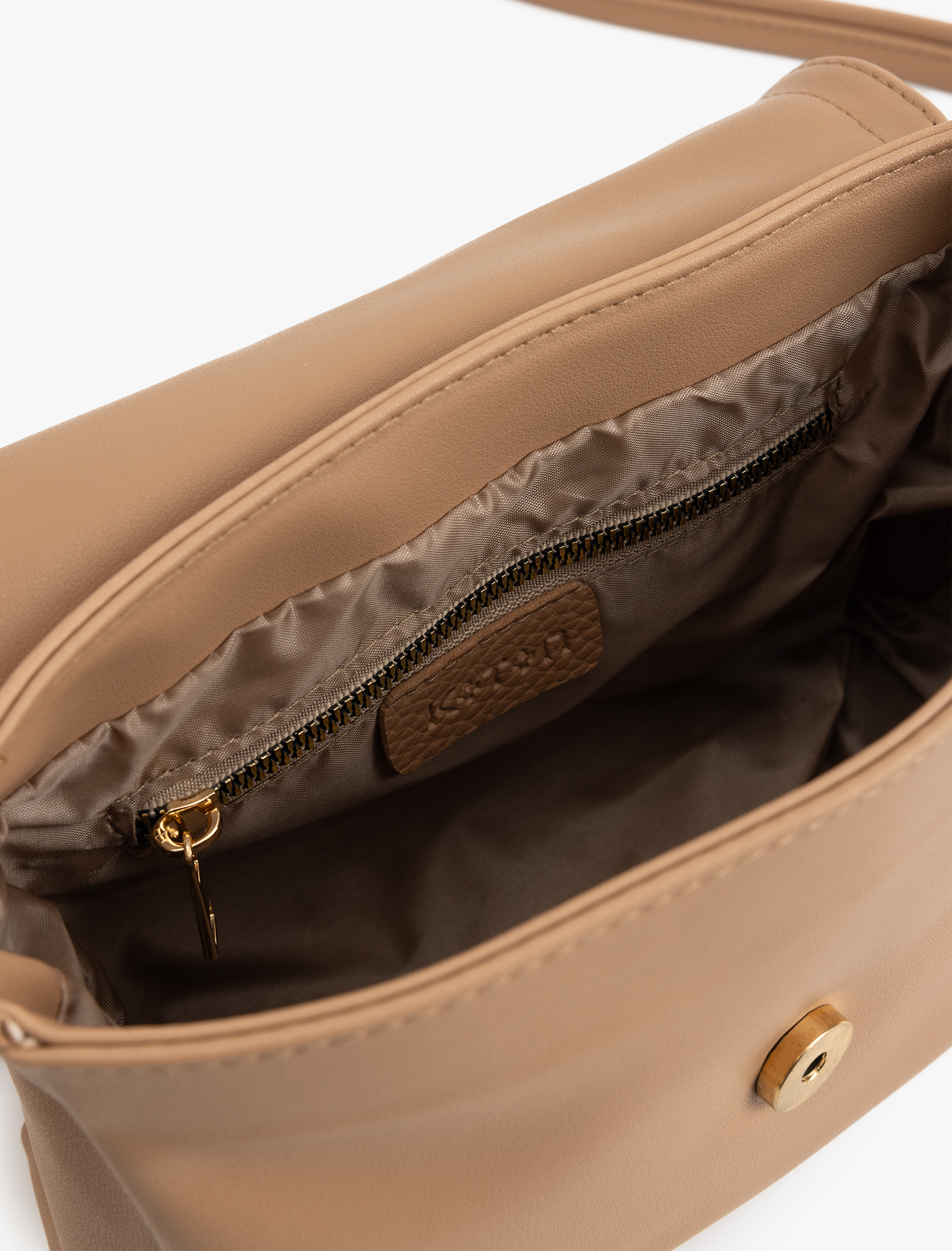  Kadın Suni Deri Kapaklı Askılı Çapraz Çanta