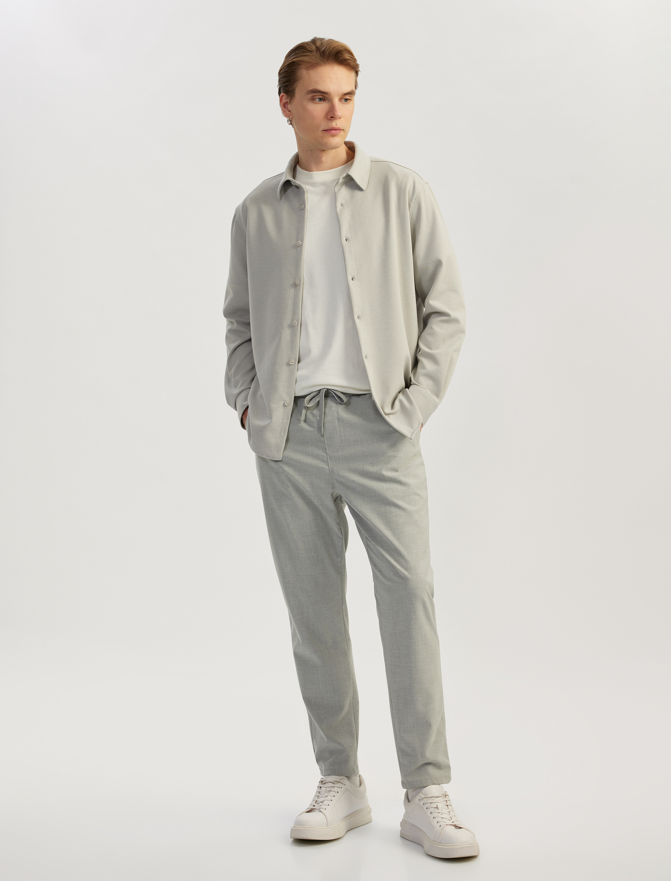   Pamuklu Düğmeli Regular Fit Pike Kumaş Uzun Kollu Gömlek