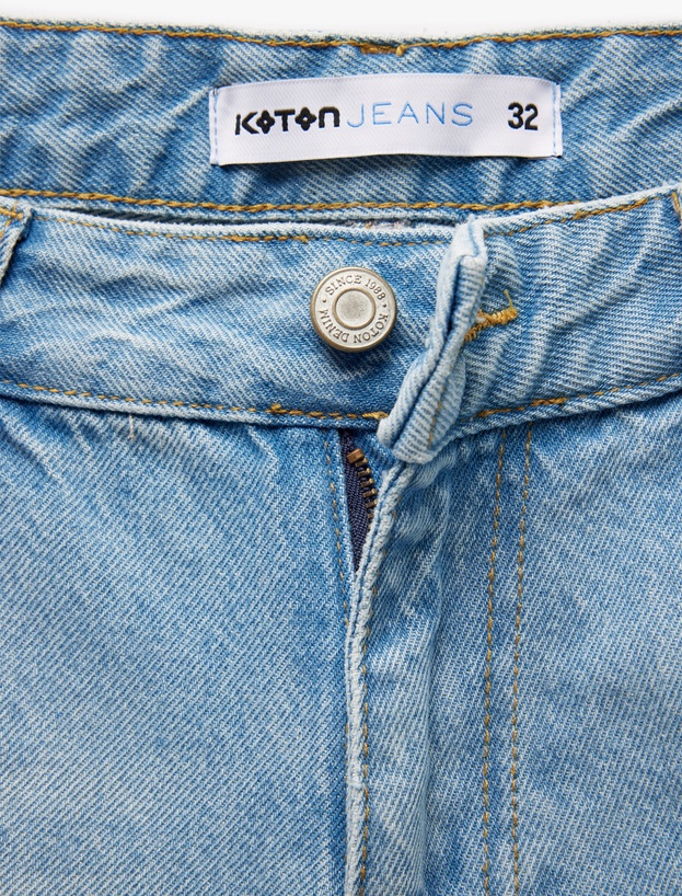 Pamuklu Yırtık Detaylı Bermuda Slim Fit Jean Şort_6