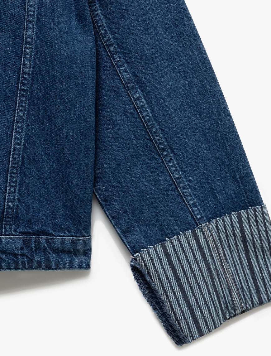   Çift Cepli Bisiklet Yaka Kolları Katlı Düğmeli Denim Ceket