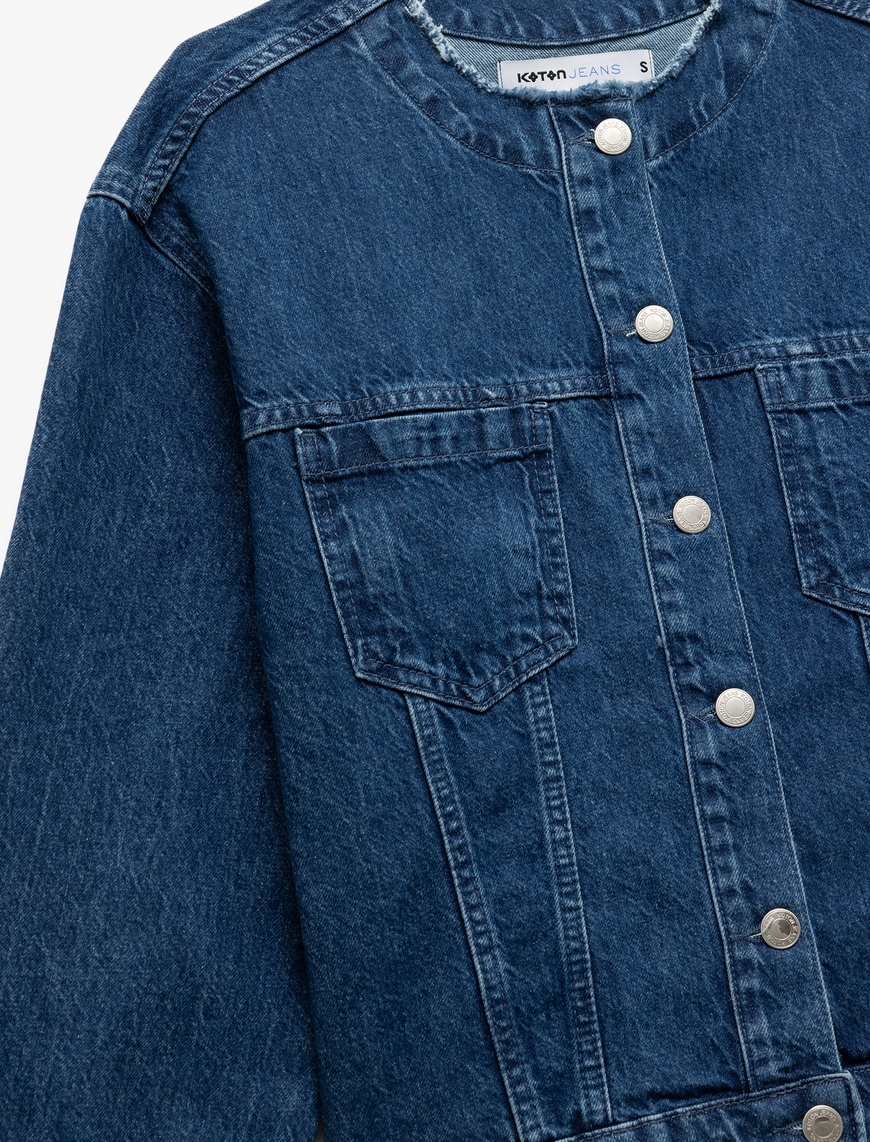   Çift Cepli Bisiklet Yaka Kolları Katlı Düğmeli Denim Ceket