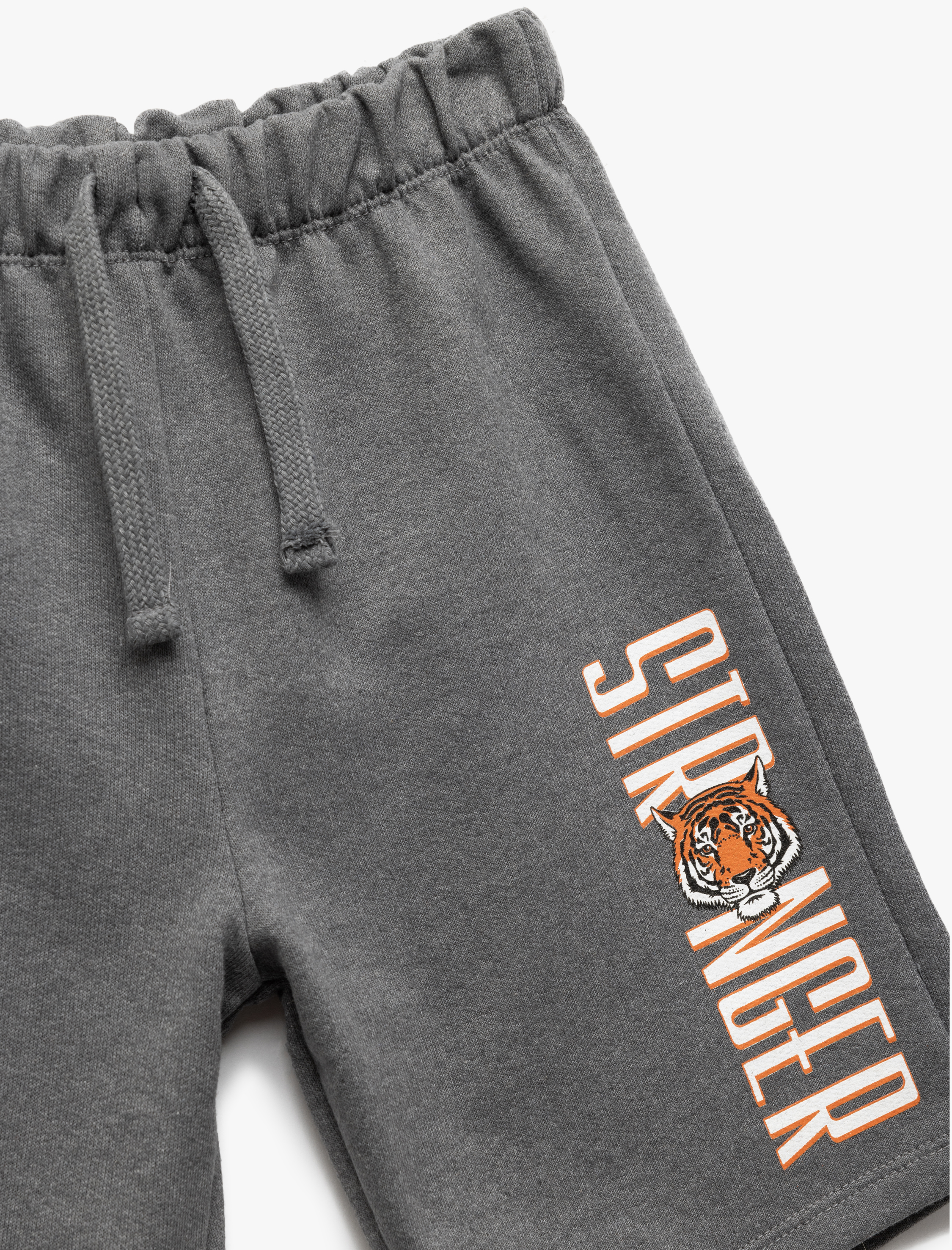  Erkek Çocuk Beli Bağlamalı Baskı Detaylı Şort