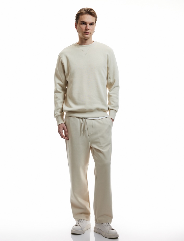  Bisiklet Yaka Dikiş Detaylı Şardonlu Pamuk Karışımlı Basic Sweatshirt