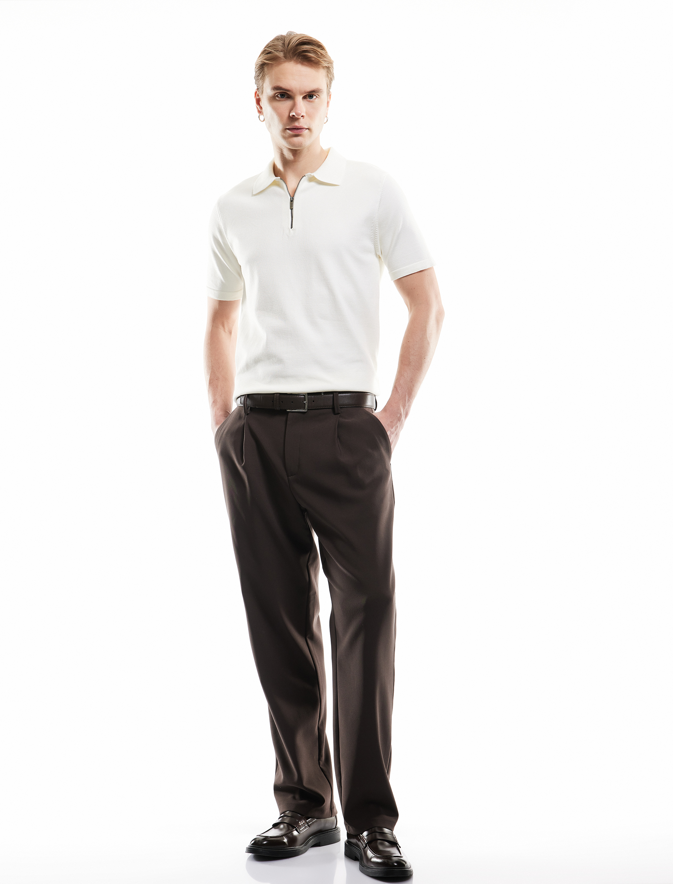   Yarım Fermuarlı Viskon Karışımlı Basic Kısa Kollu Triko Tişört