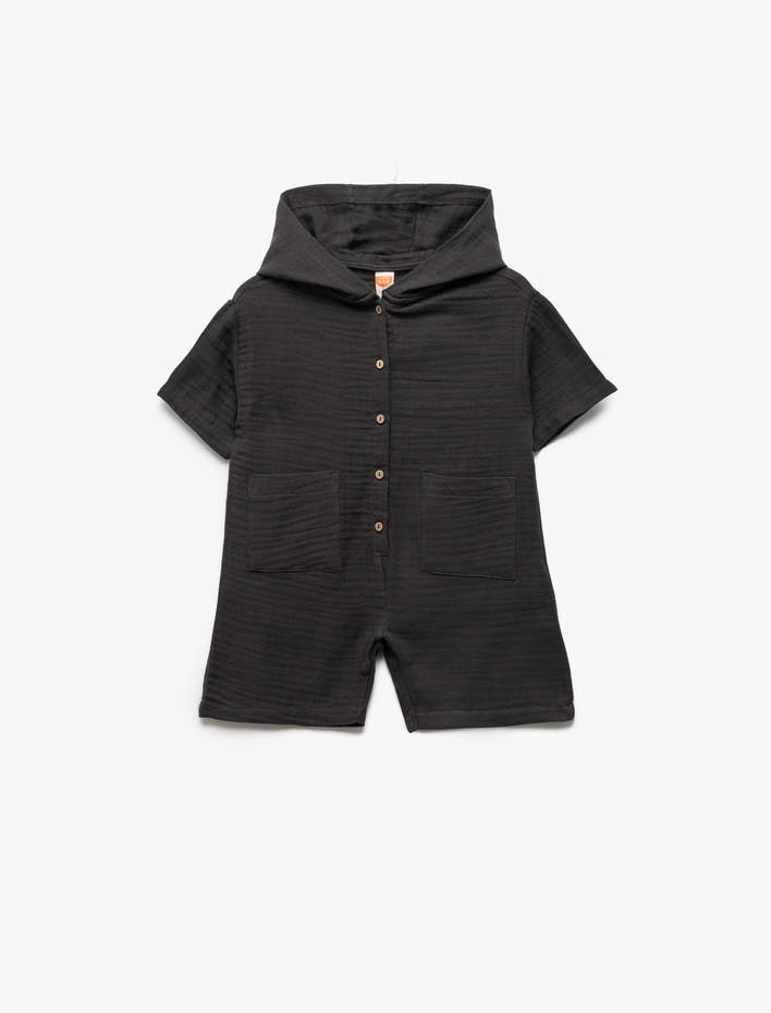 Erkek Bebek Pamuklu Kısa Kollu Düğmeli Müslin Kapşonlu Salopet Tulum