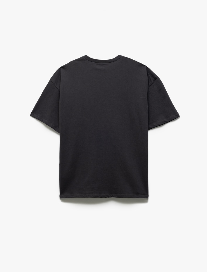  Bisiklet Yaka Kısa Kollu Köpek Nakışlı Tişört