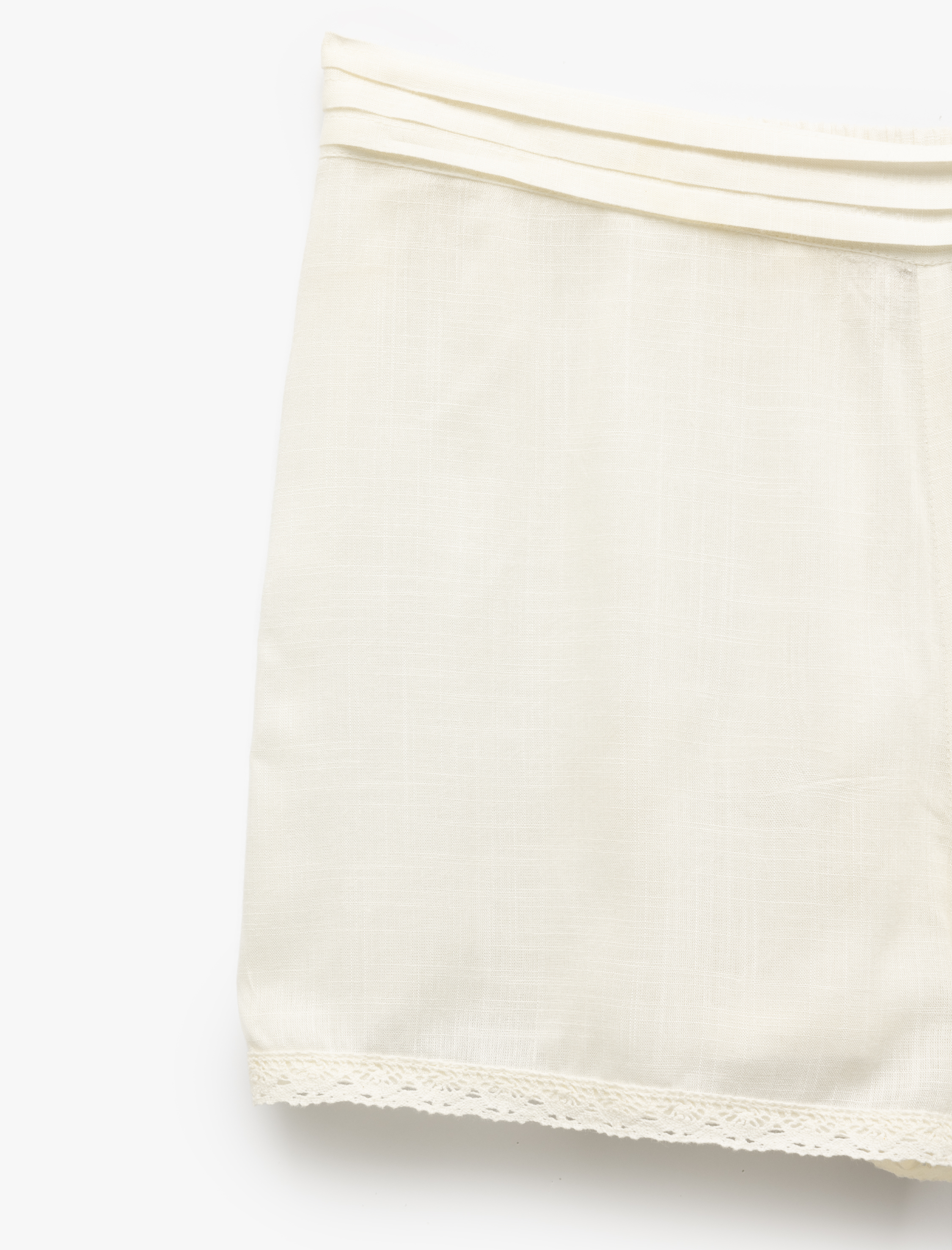   Viskon Kumaş Dantel Detaylı Mini Şort Pijama Altı