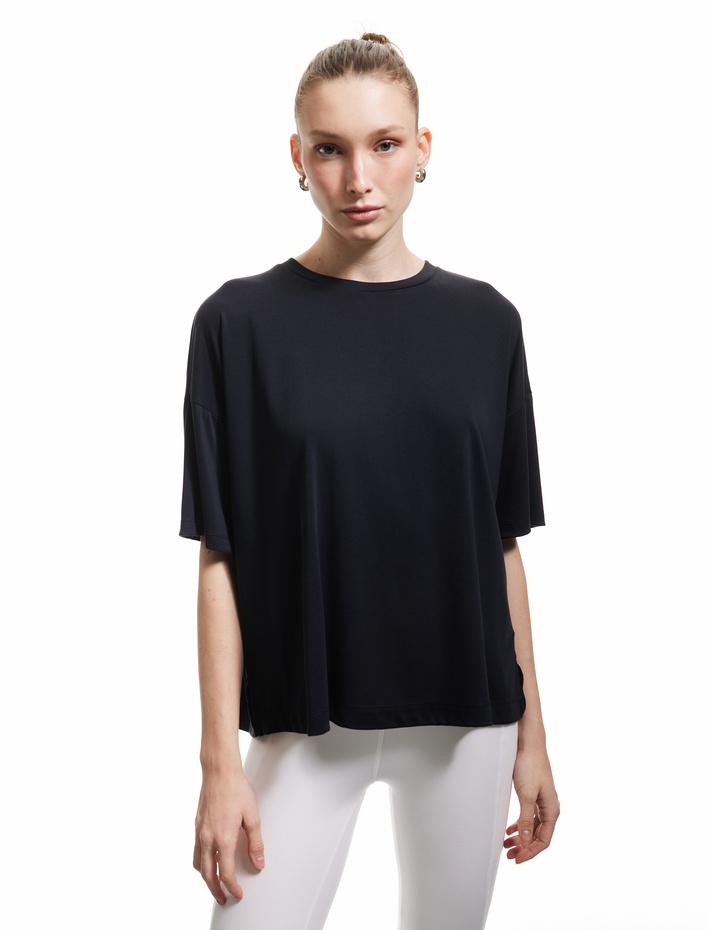  Modal Kumaş Oversize Kısa Kollu Bisiklet Yaka Spor Tişört