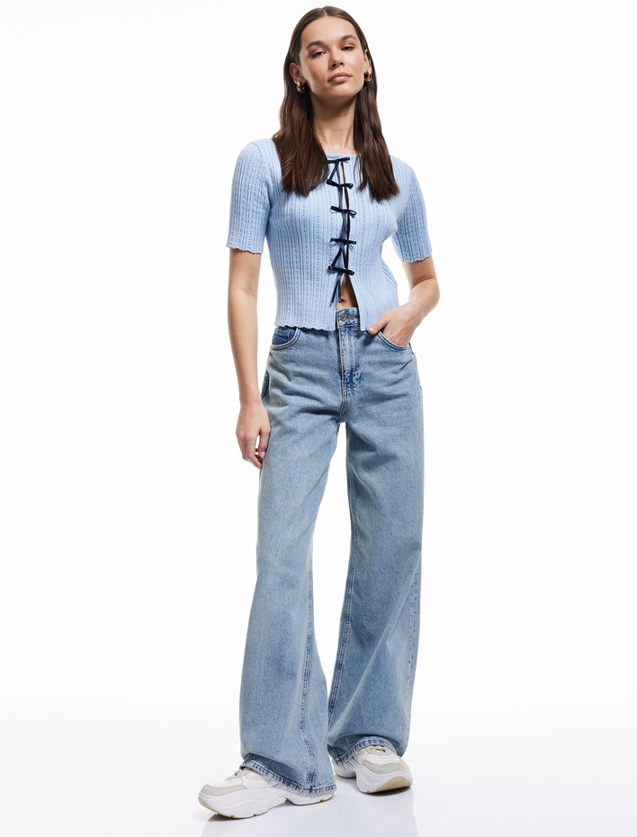  Viskon Bisiklet Yaka Kısa Kollu Fiyonklu Triko Hırka