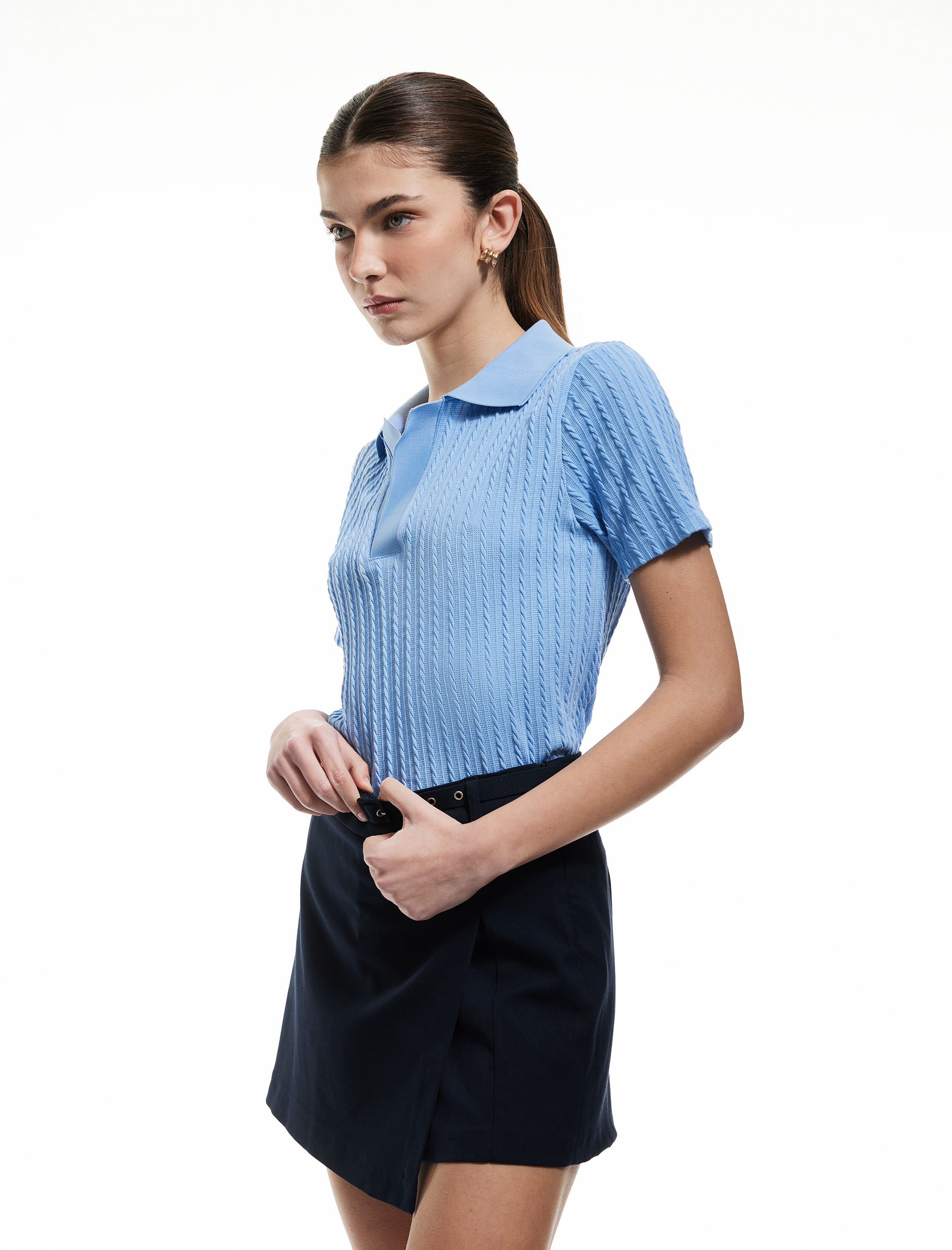   Saç Örgü Dokulu Kısa Kollu Polo Yaka Tişört