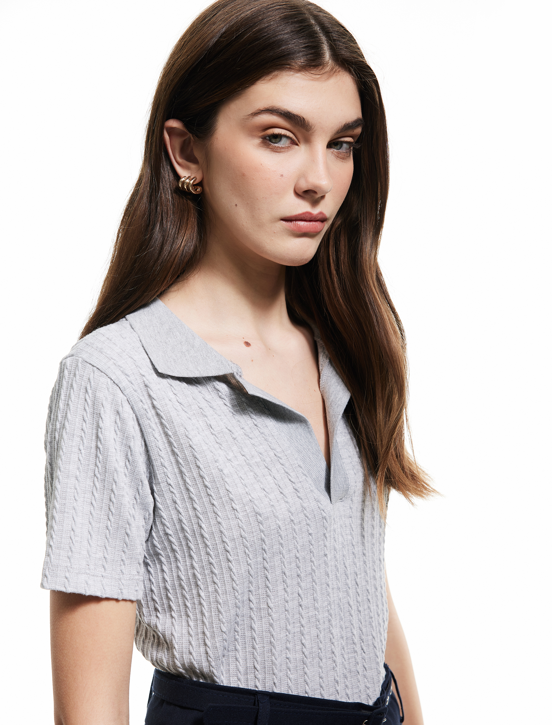   Saç Örgü Dokulu Kısa Kollu Polo Yaka Tişört