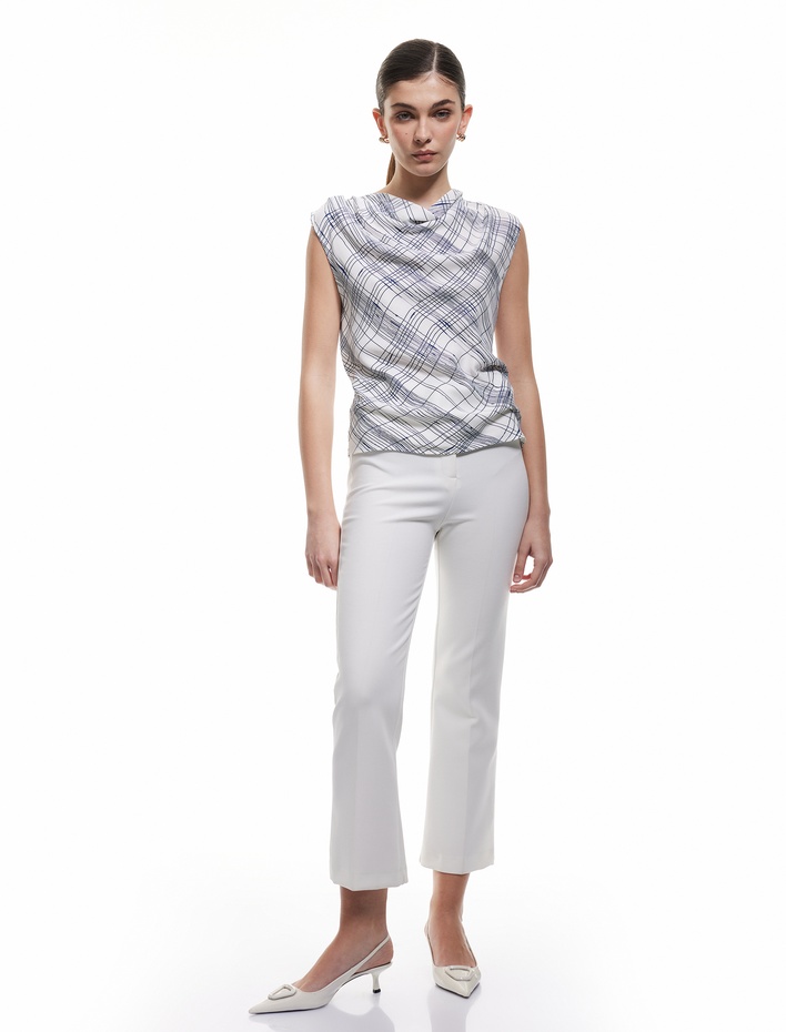  Viskon Kolsuz Degaje Yaka Ekose Saten Bluz