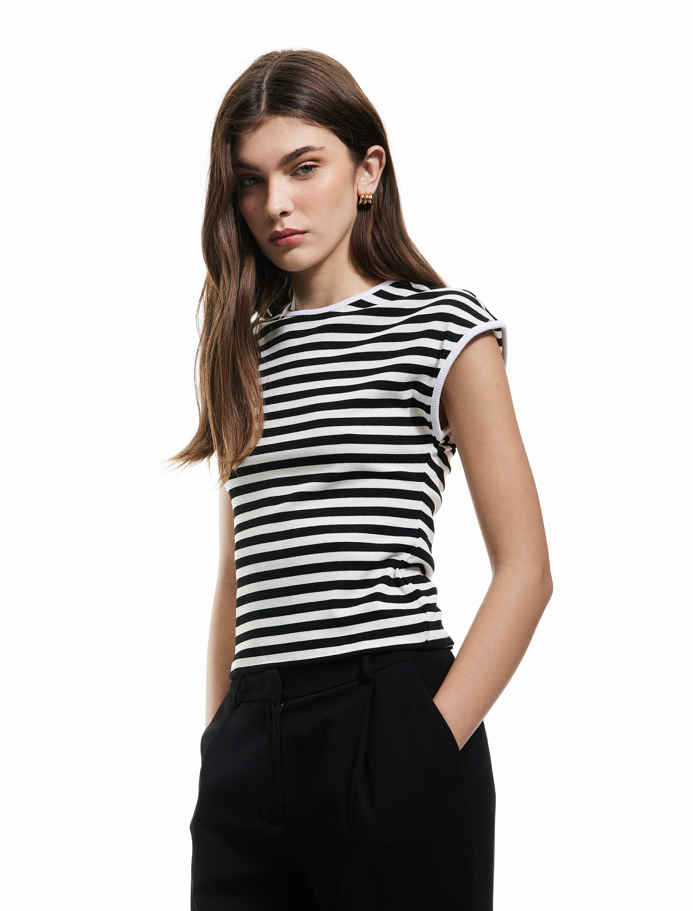   Bisiklet Yaka Çizgili Kolsuz Tişört