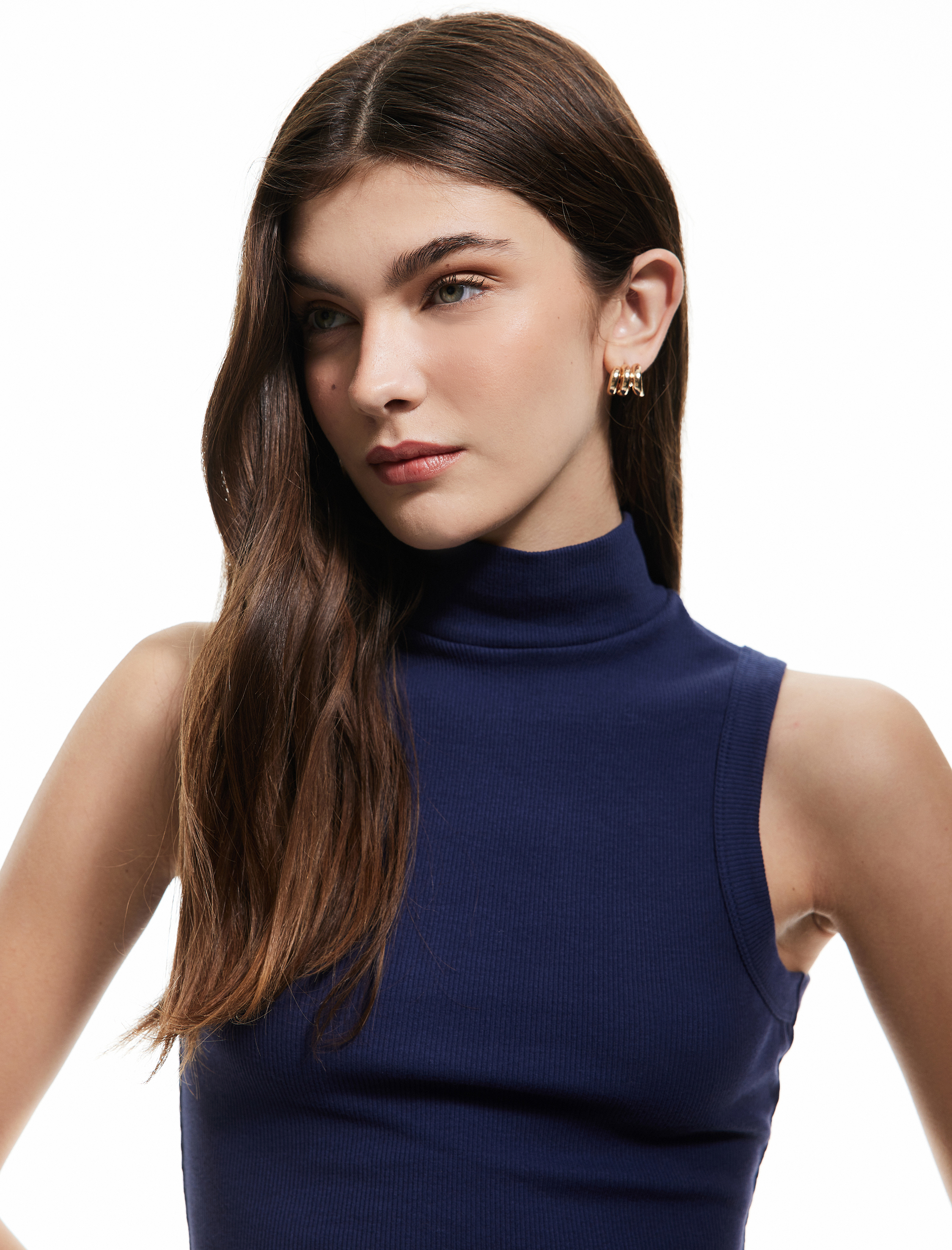   Pamuklu Slim Fit Dik Yaka Kolsuz Atlet