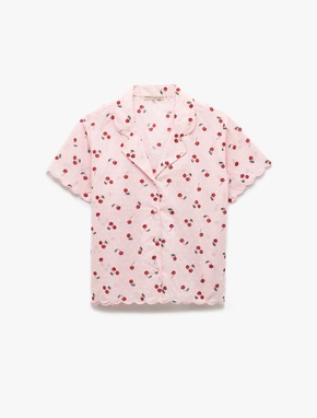 Pamuklu Gömlek Yaka Kiraz Desenli Kısa Kollu Pijama Üstü_2